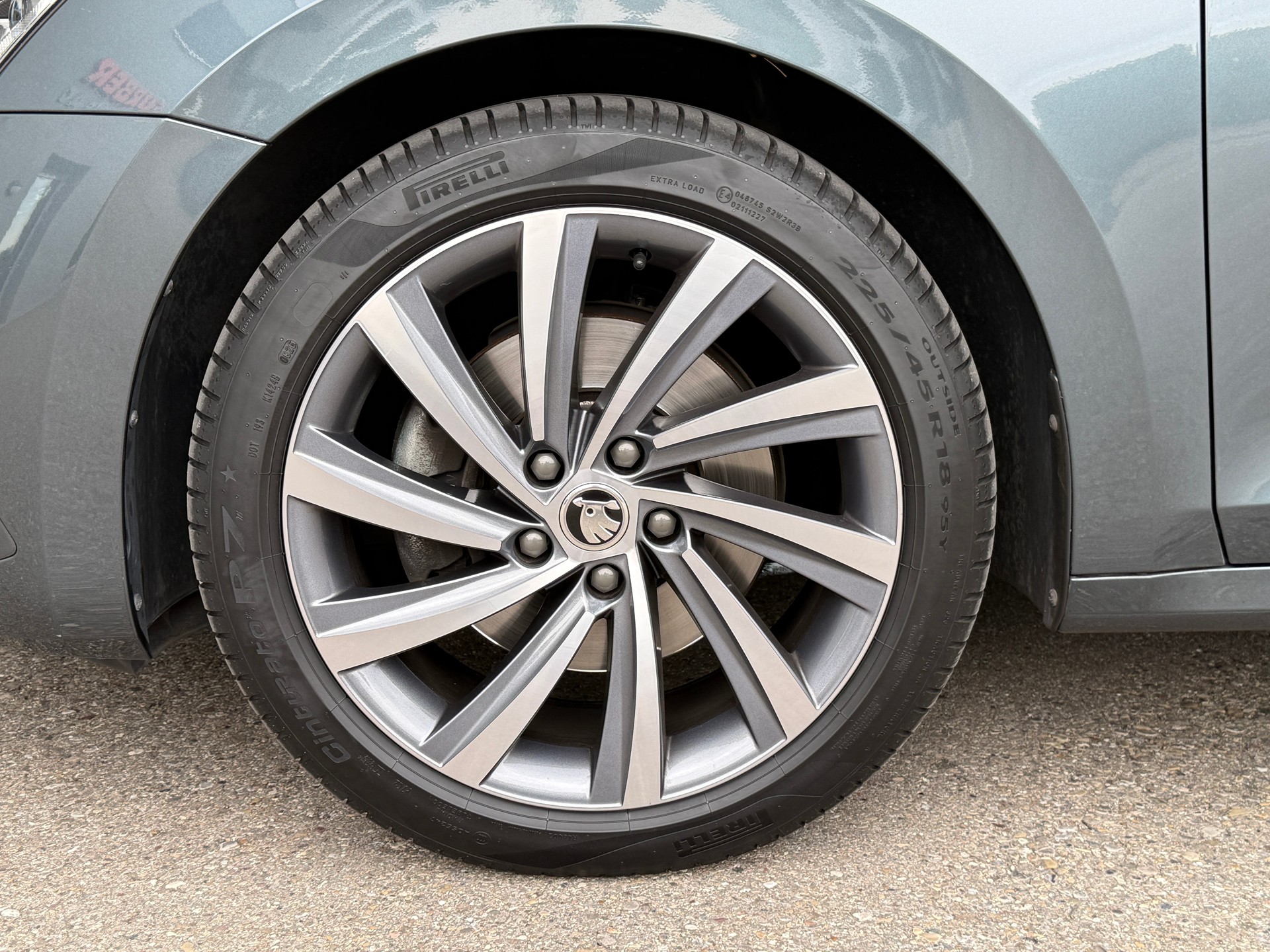 SKODA Octavia Combi 2.0 TSI Style DSG 4x4 mit Anhängerkupplung-image-7