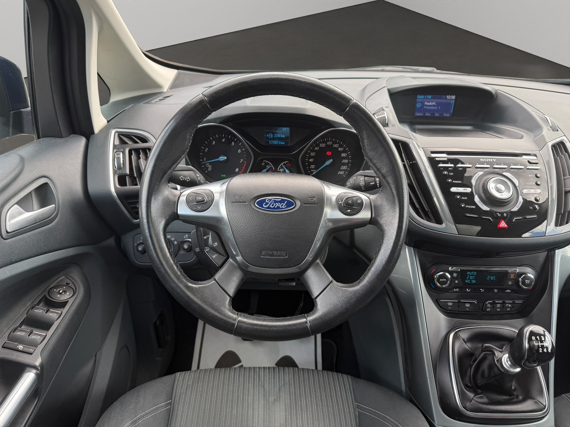 FORD Grand C-Max 1.0 SCTi Titanium-image-9