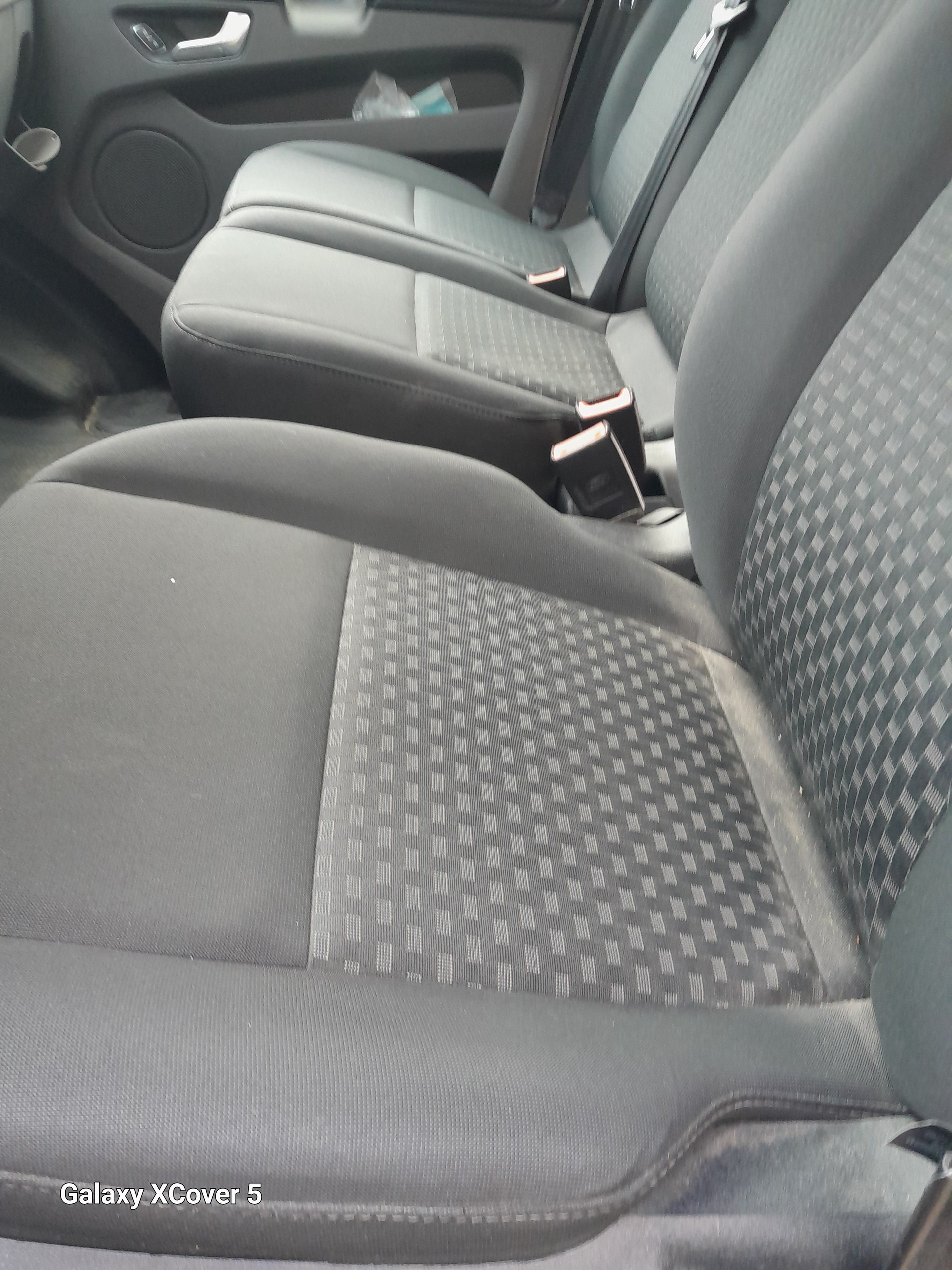 FORD 2.0 TDCi 130 Trend 9 Plätze, Navi, Totwinkelassitent-image-2