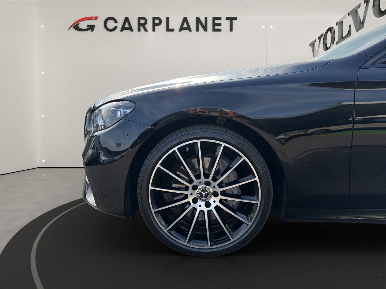 MERCEDES-BENZ E-Klasse S213 Kombi E 220 d AMG Line 4matic-image-6