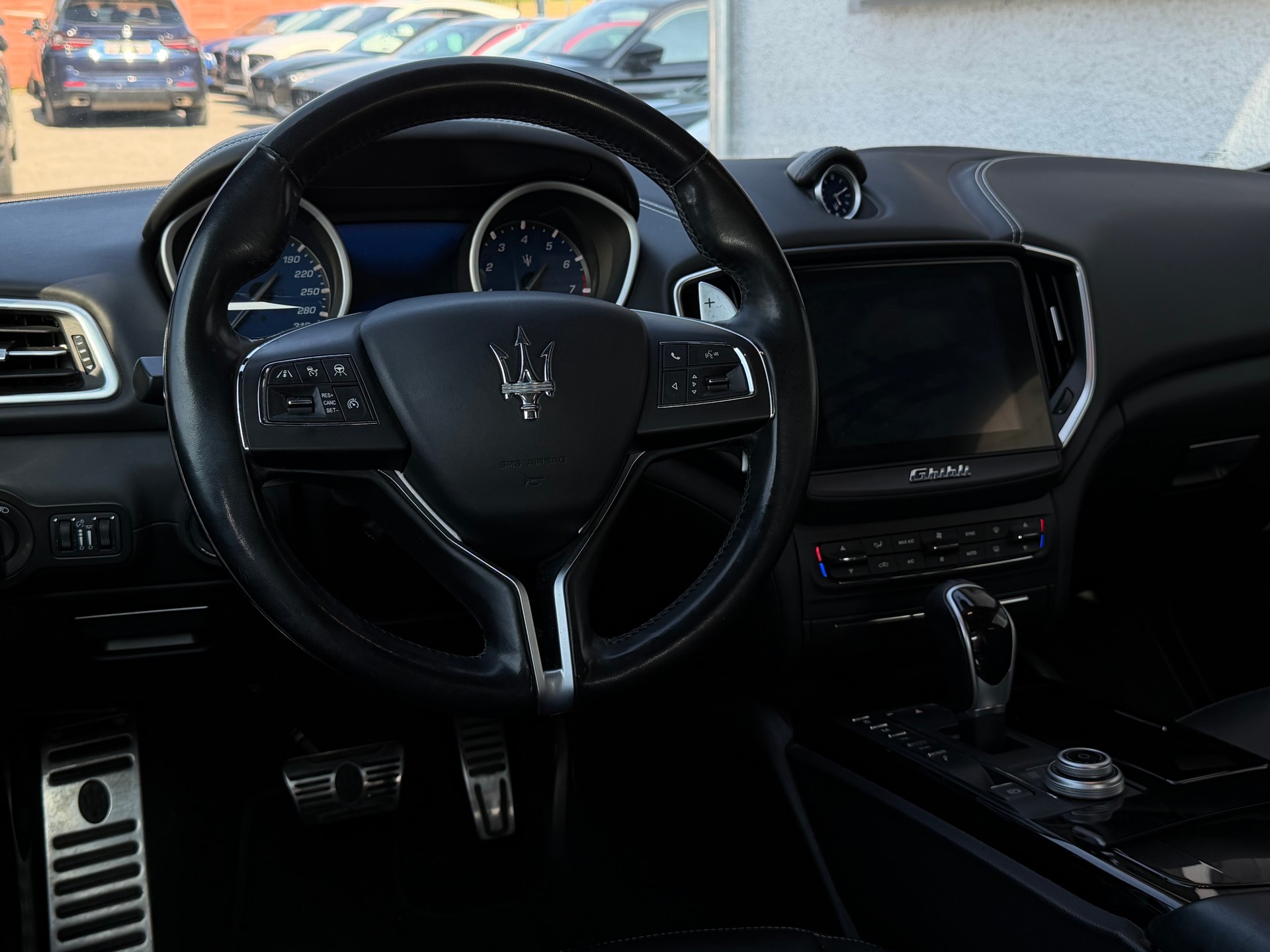 MASERATI Ghibli 3.0 V6 Automatica-image-5
