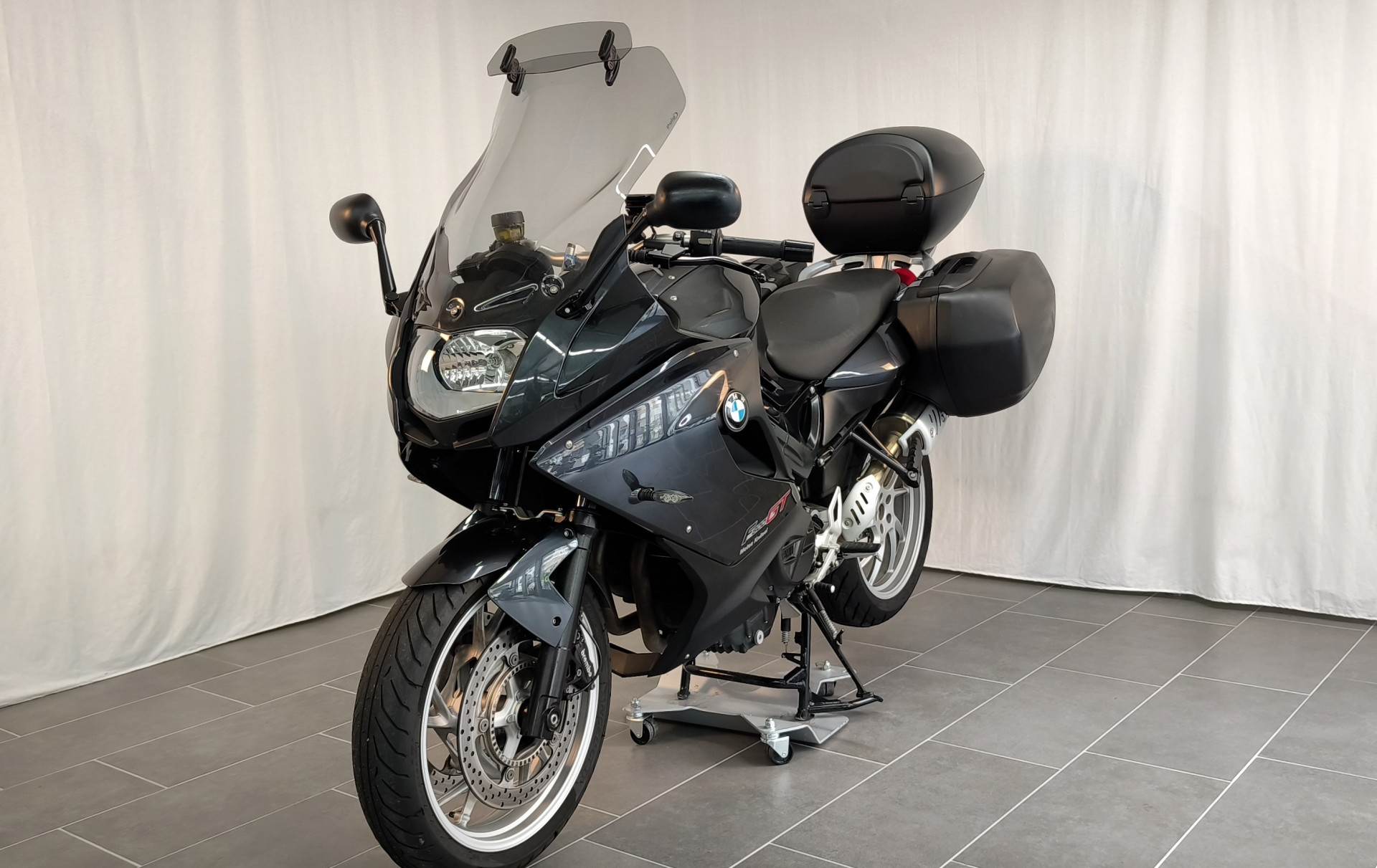 BMW F 800 GT-showroom-element-2