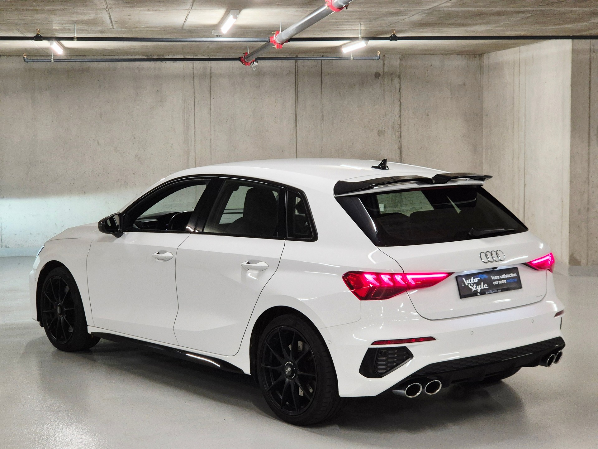 AUDI S3 Sportback 2.0 TFSI quattro S-tronic-image-7