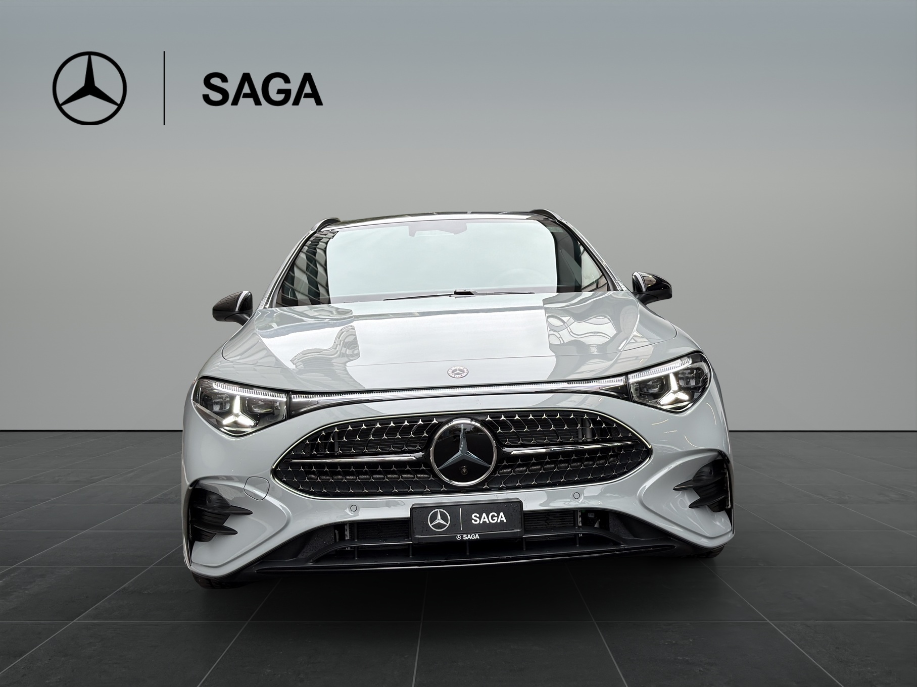 MERCEDES-BENZ CLA 220 8G-DCT 4Matic-image-2