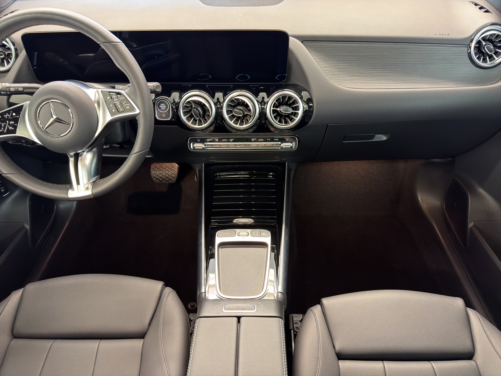 Image MERCEDES-BENZ GLA-220 GLA 220 4Matic 8G-DCT