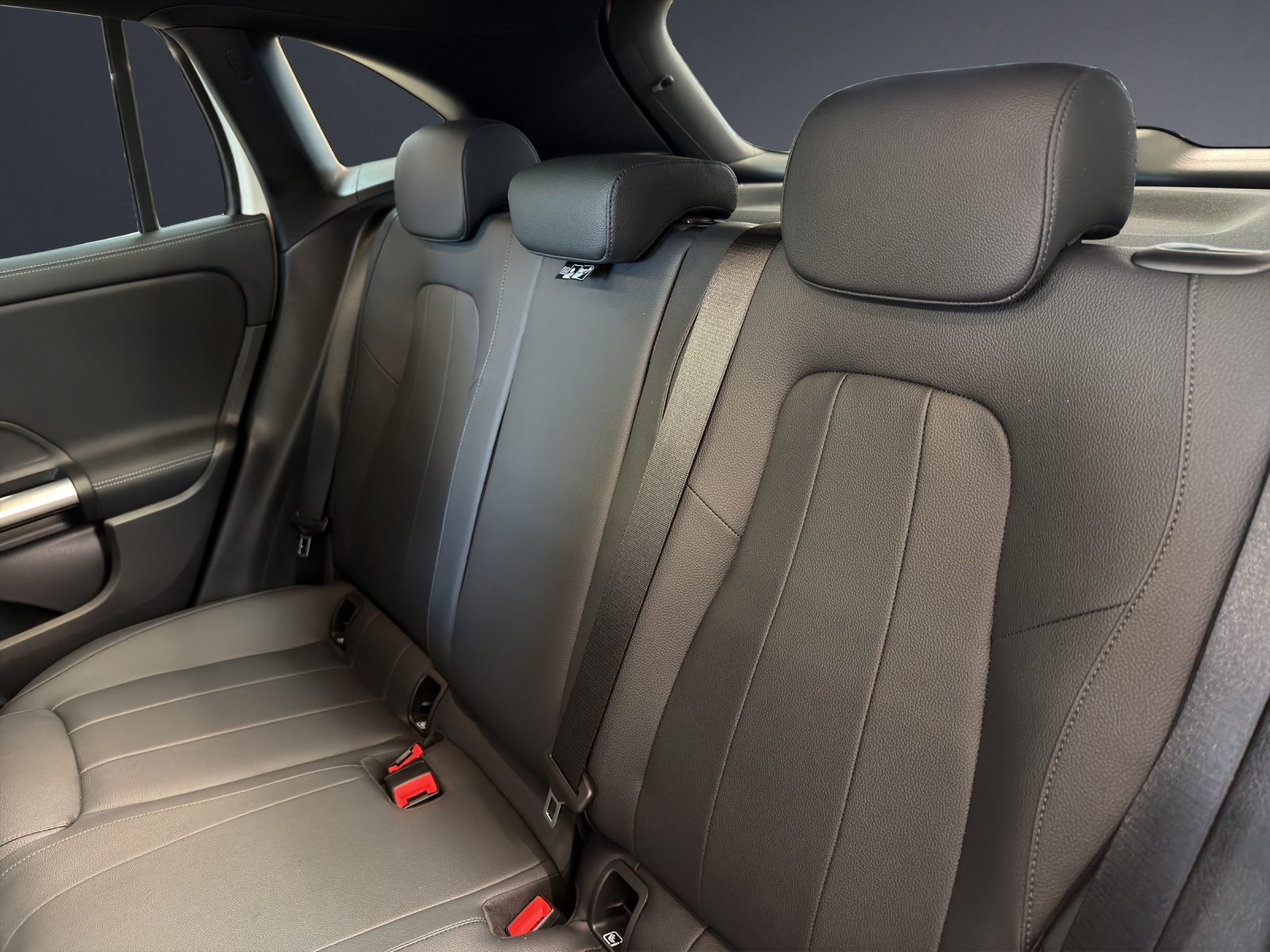 Image MERCEDES-BENZ GLA-220 GLA 220 4Matic 8G-DCT