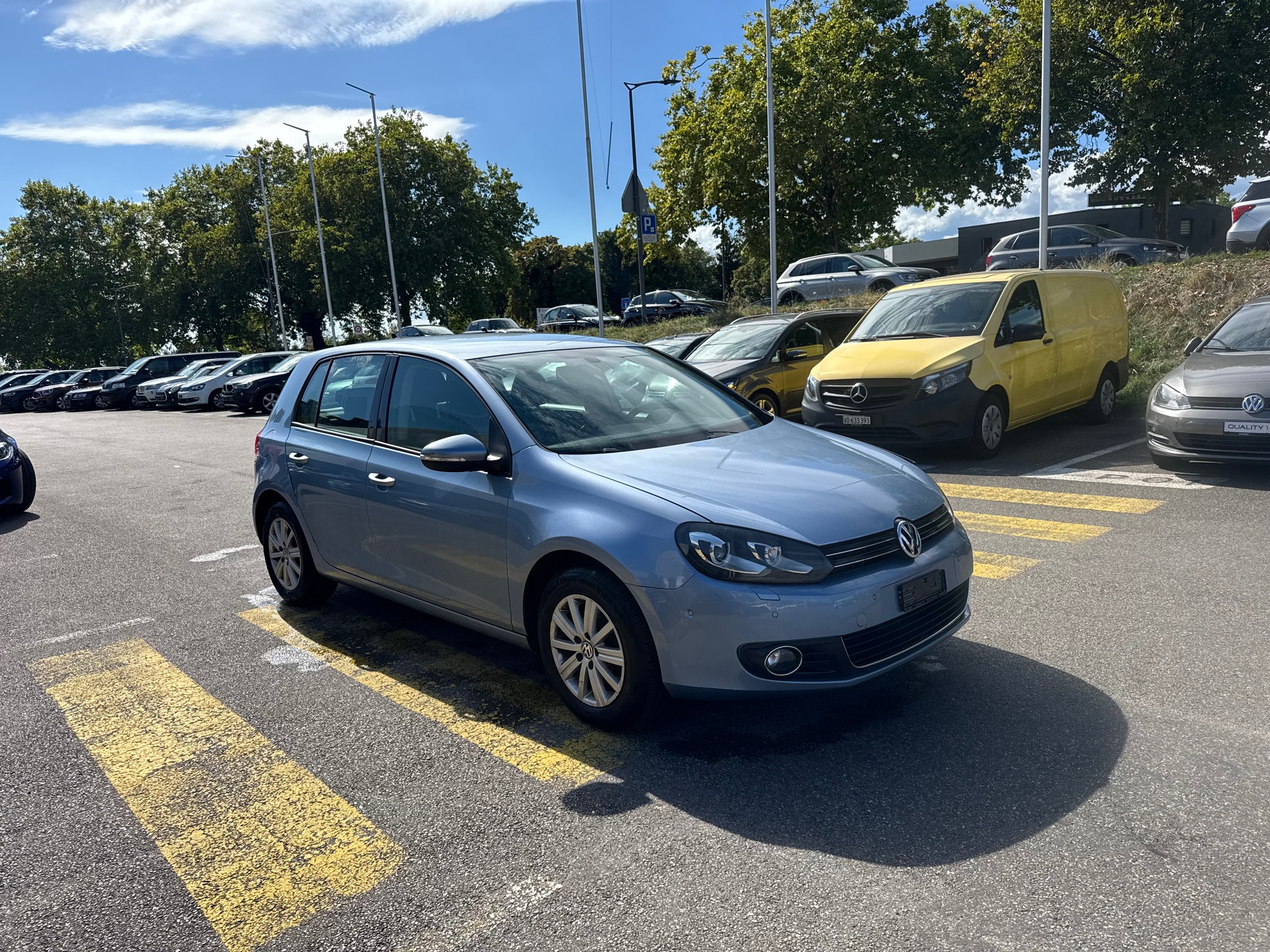 VW Golf 1.4 TSI Highline DSG-showroom-element-1