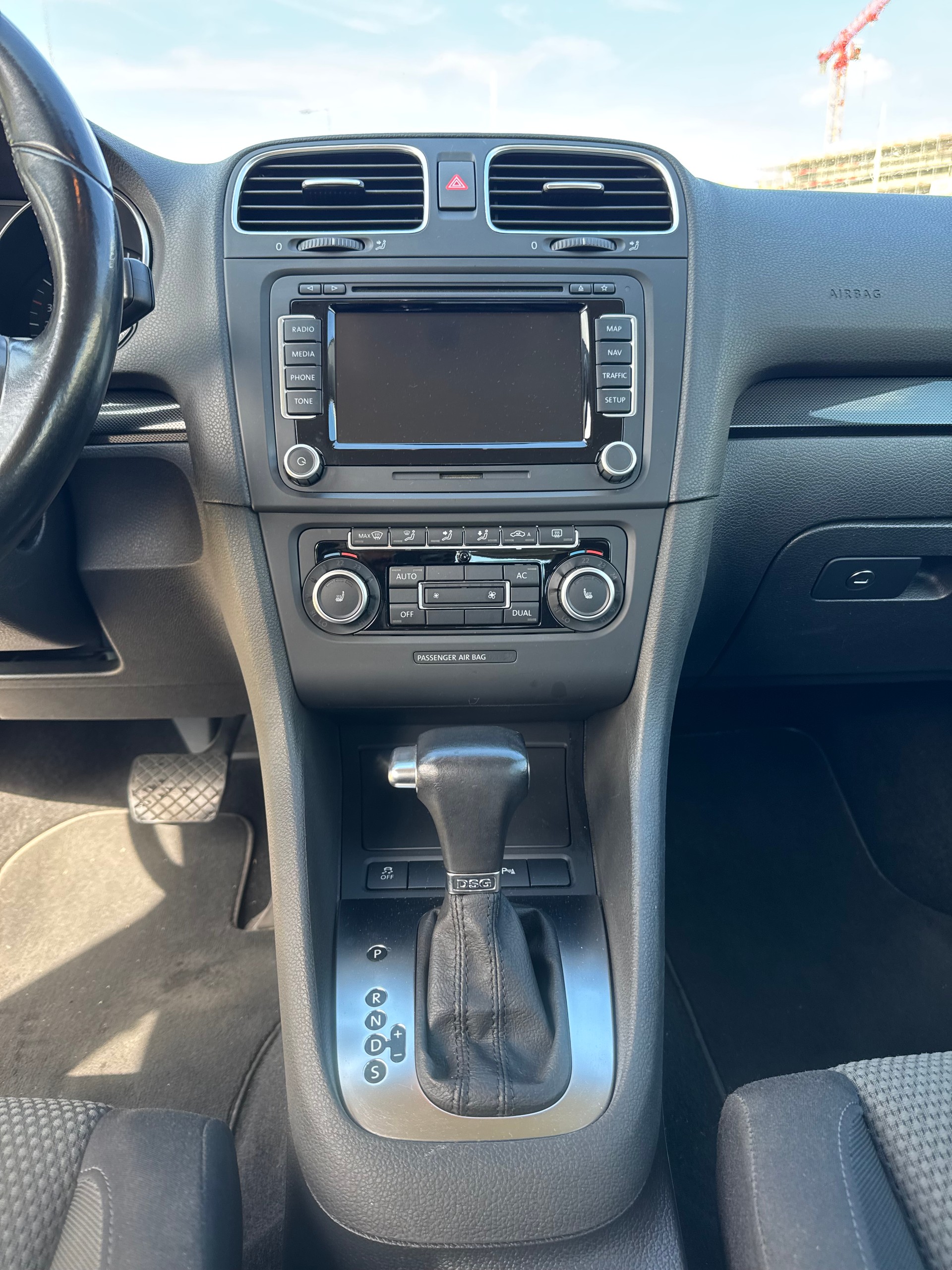 VW Golf 1.4 TSI Highline DSG-image-18