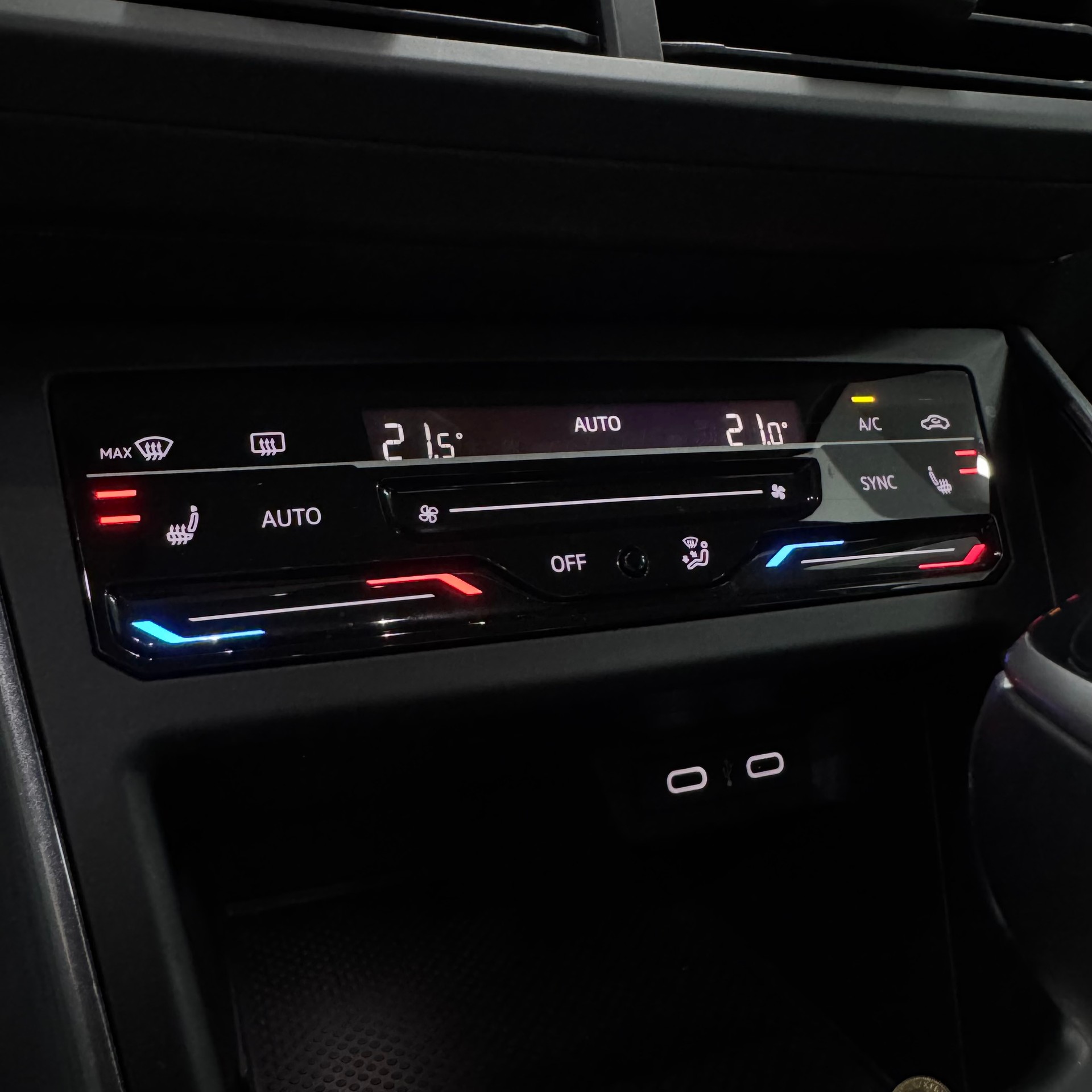 VW Polo 1.0 TSI Style DSG-image-11