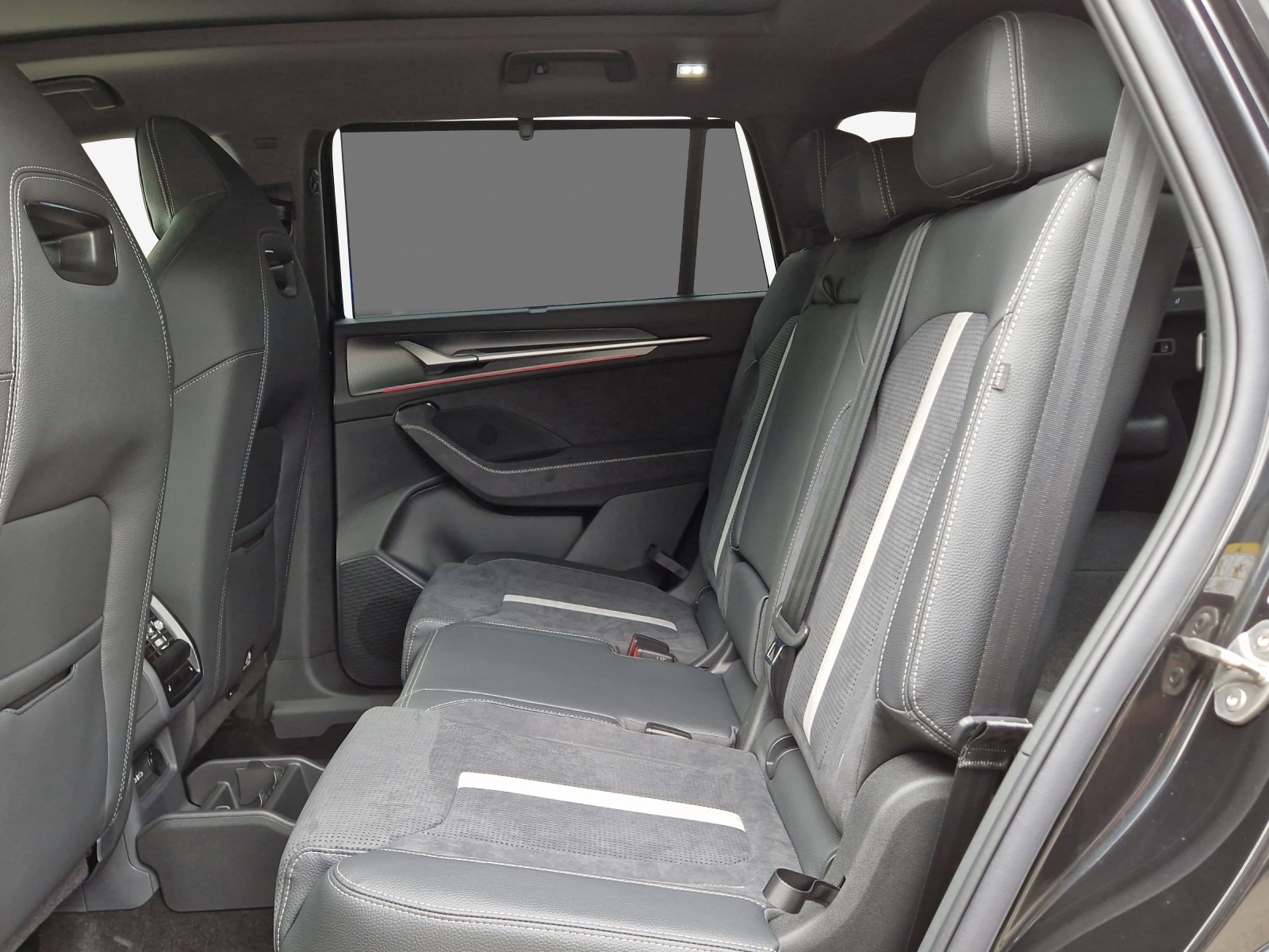 SKODA Kodiaq 2.0 TDI Sportline 4x4-image-11