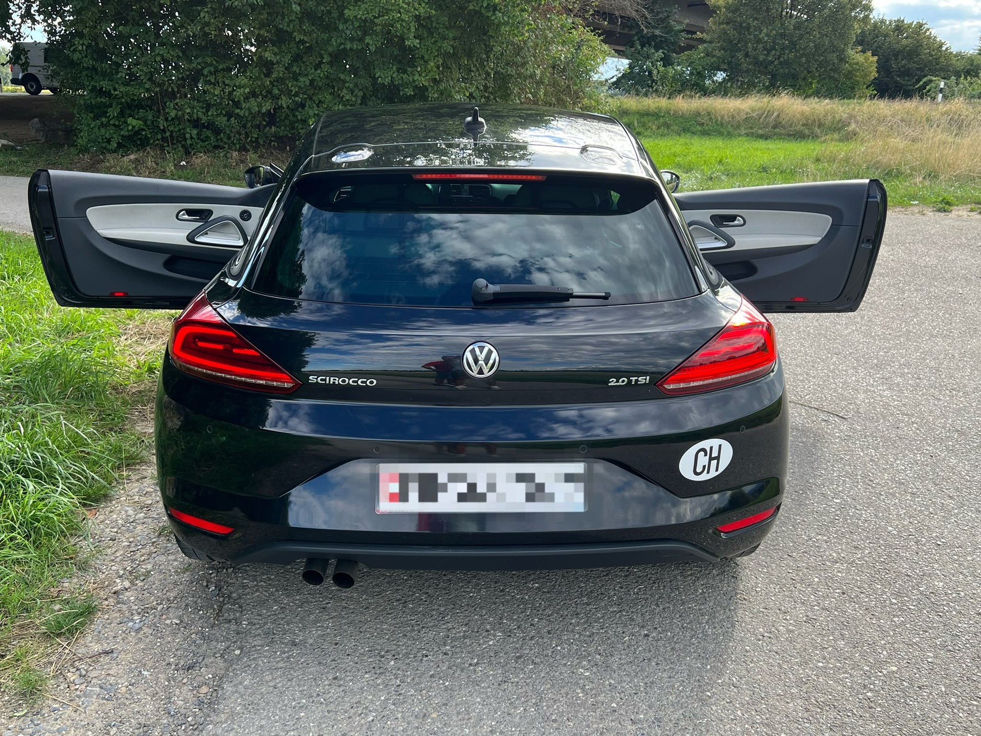 VW 2.0 TSI 180-image-1