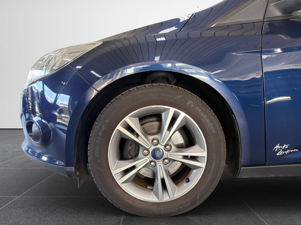 FORD Focus Station Wagon 1.0i EcoB 125 Trend-image-16
