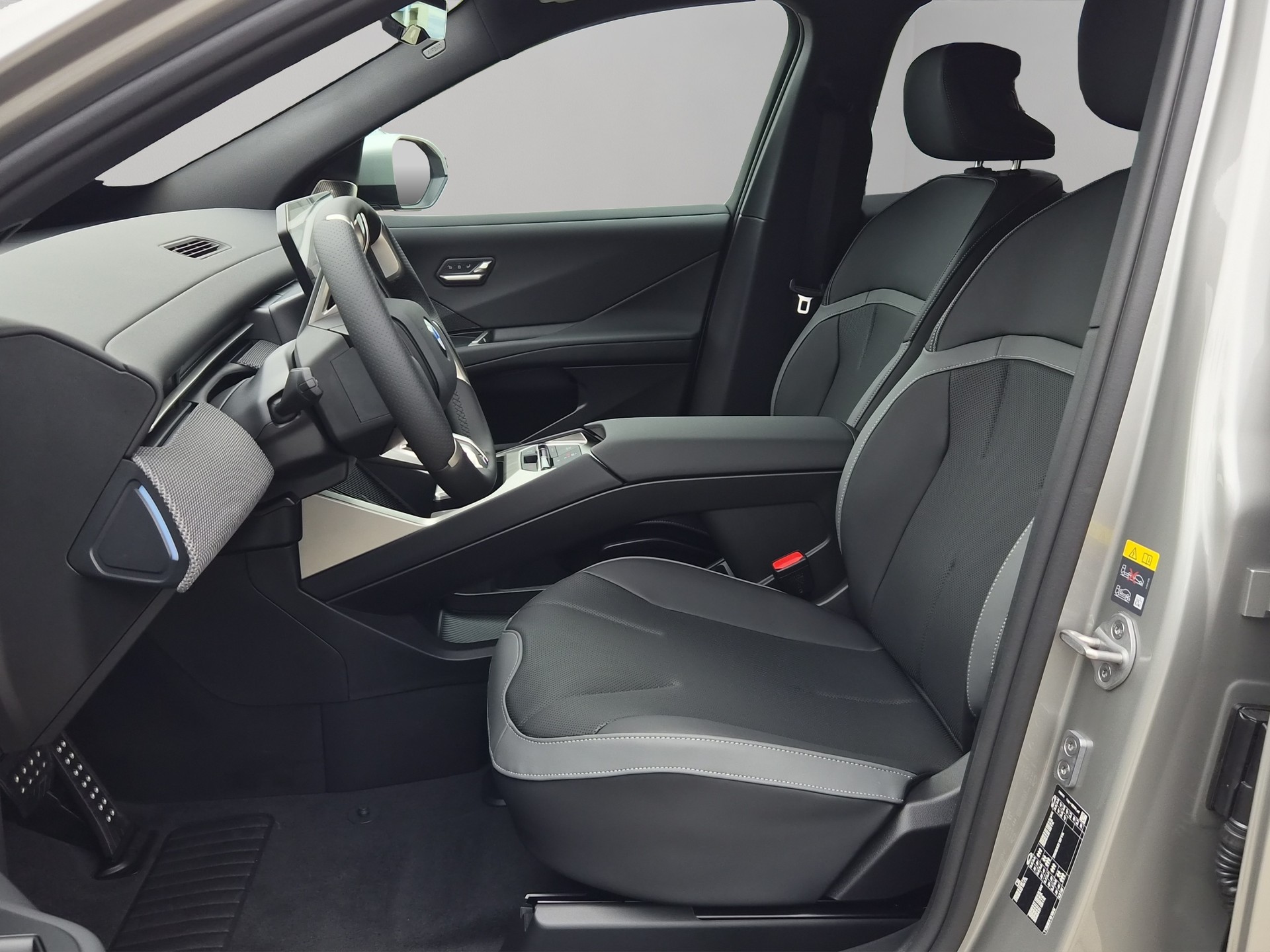 BMW iX3 40 M Sport-image-10
