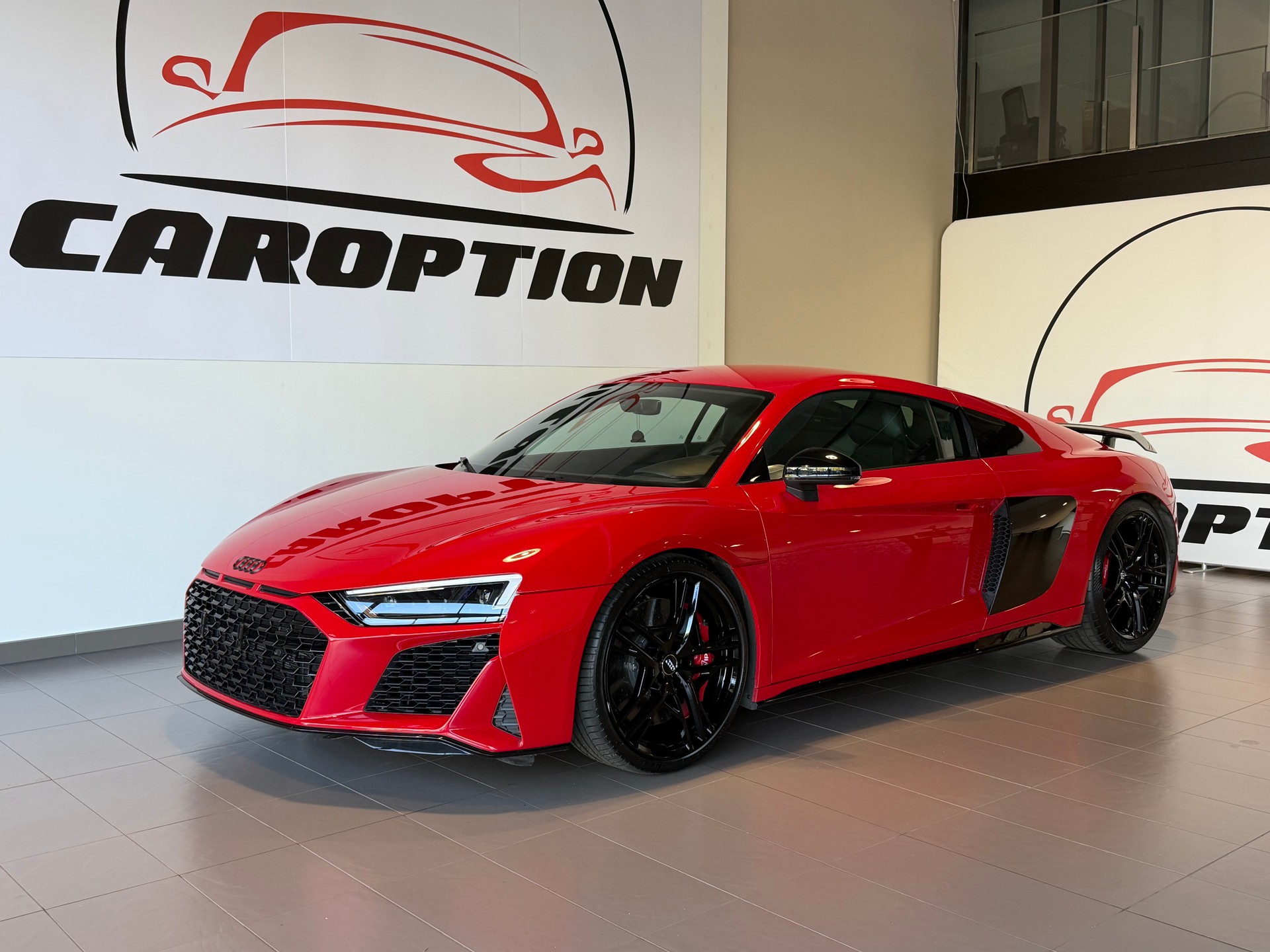AUDI R8 Coupé 5.2 plus S-Tronic-image-0