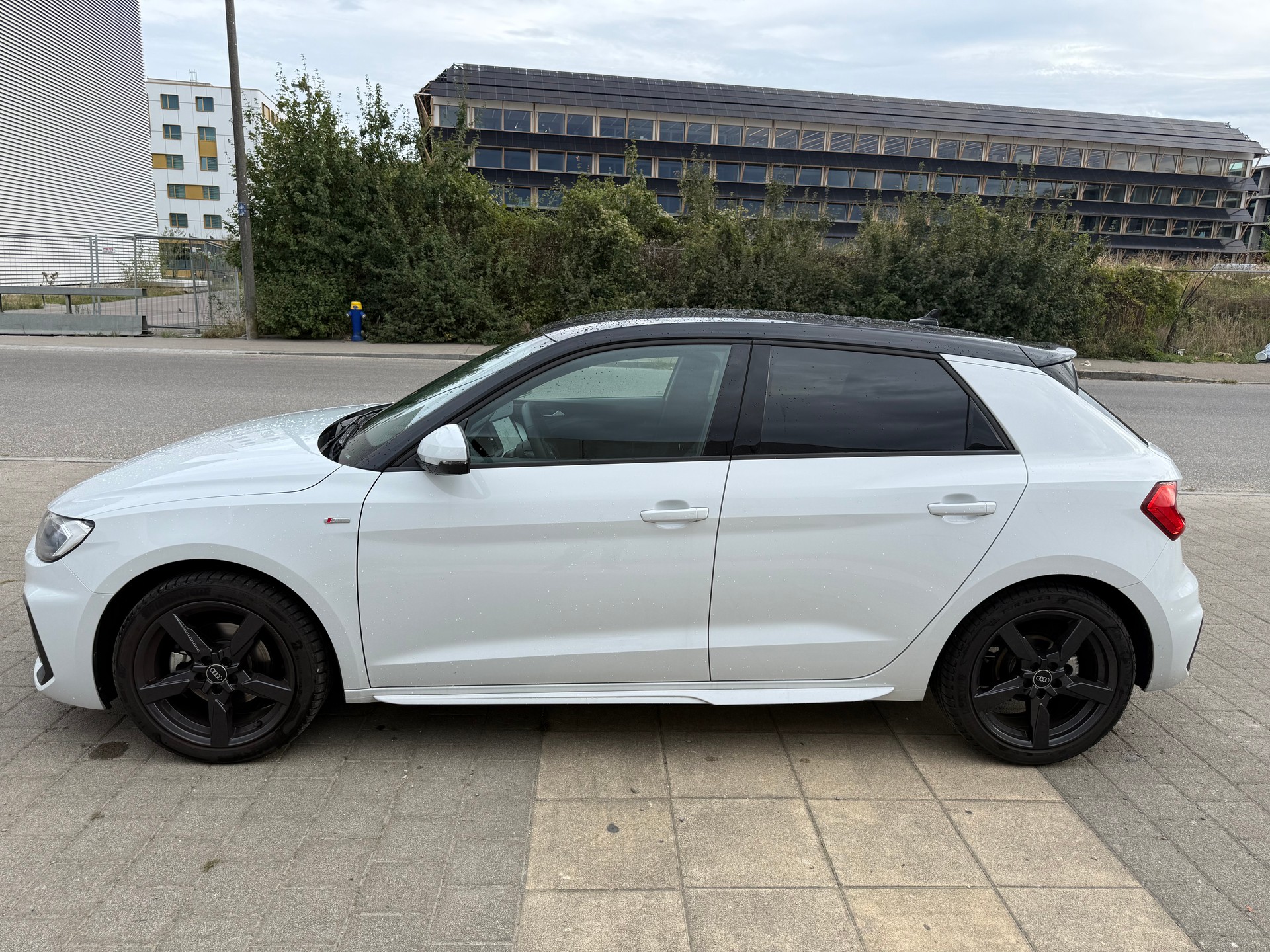 AUDI Sportback 30 TFSI S Line Attraction S-Tronic | Vollausstattung-image-4