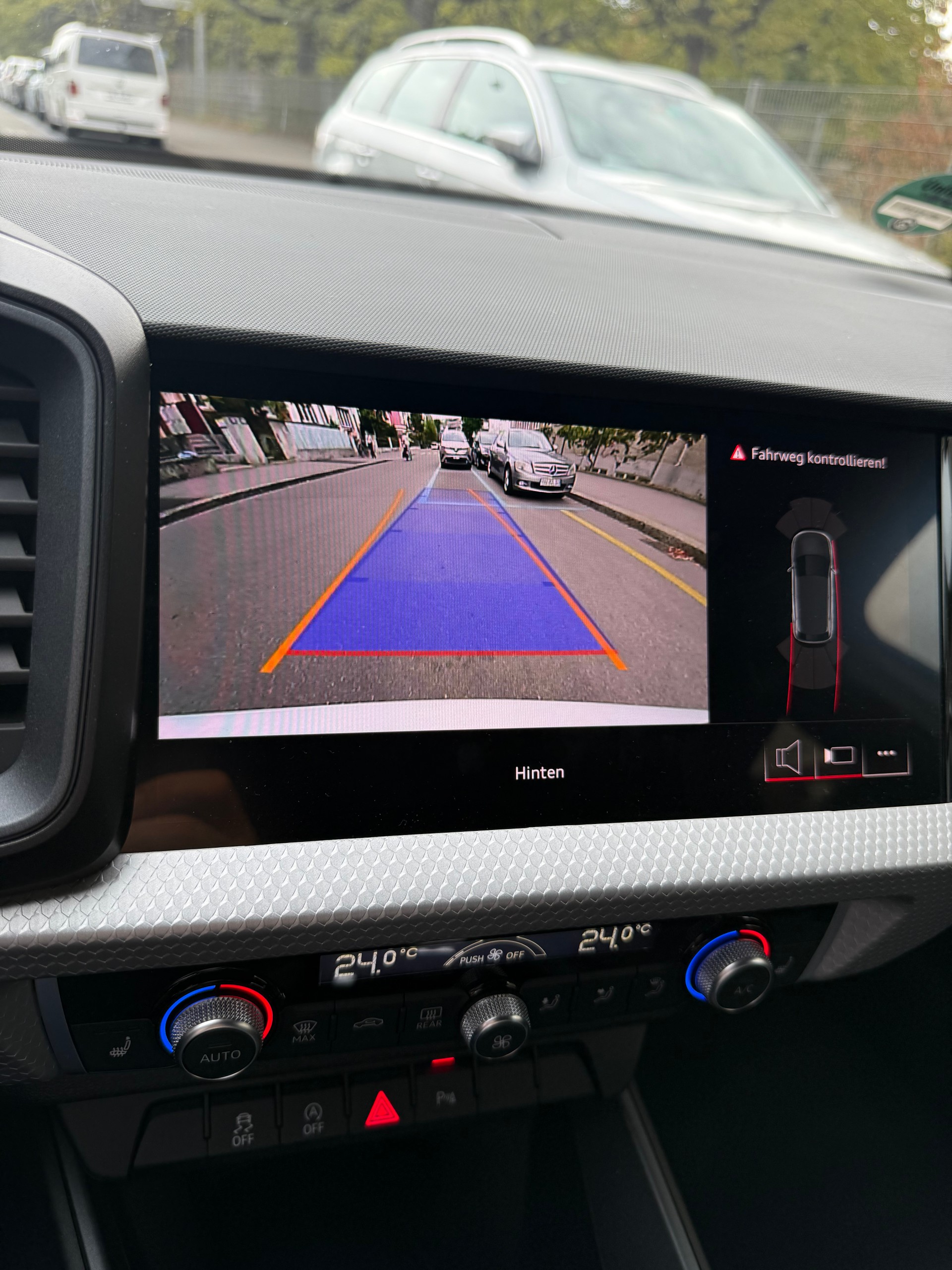 AUDI Sportback 30 TFSI S Line Attraction S-Tronic | Vollausstattung-image-12