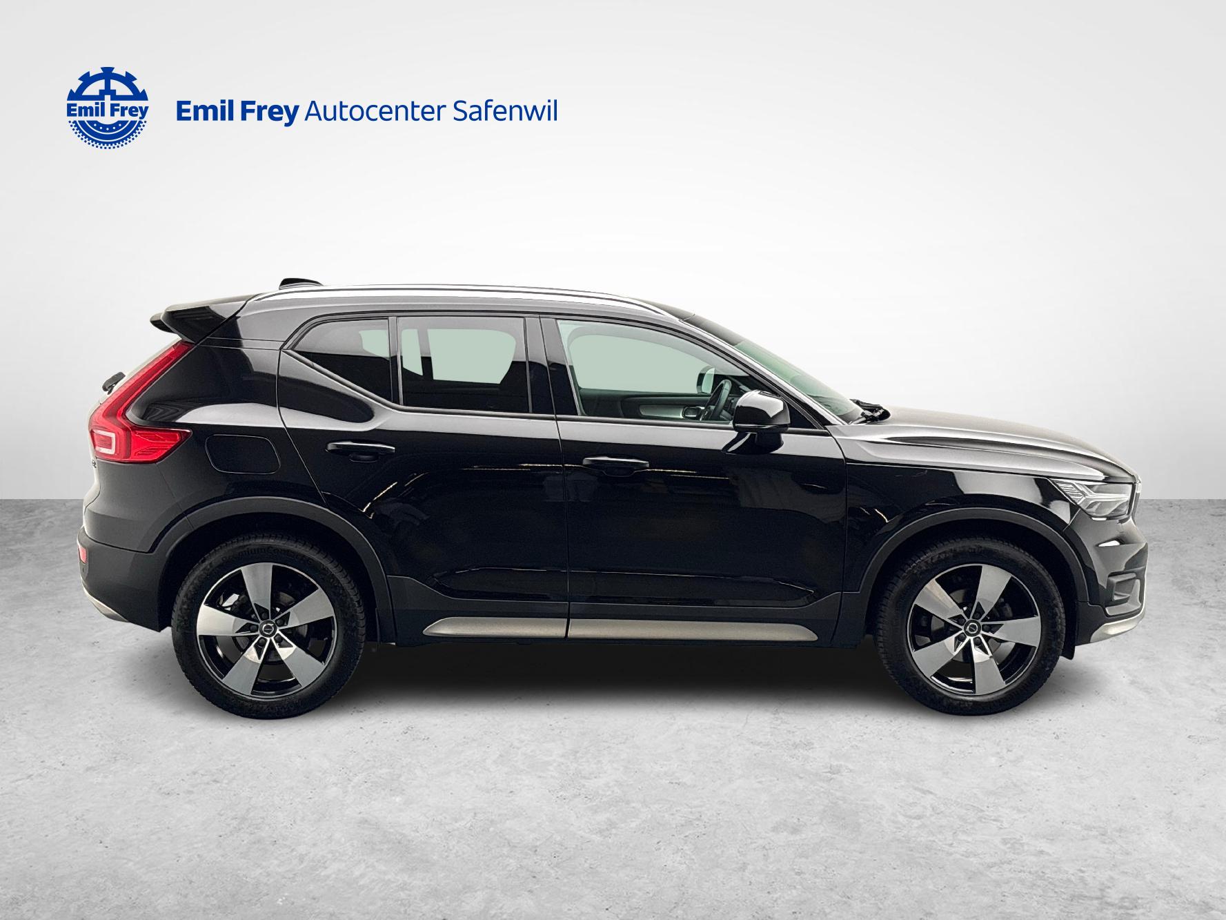 VOLVO XC40 1.5 T2 Momentum-image-5