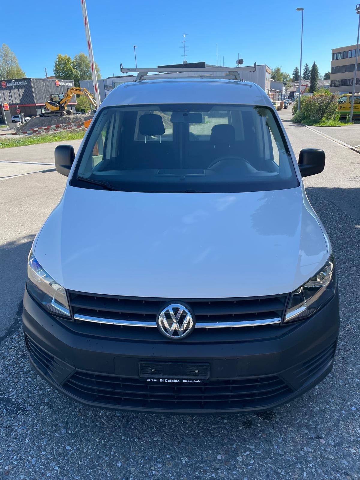 VW Caddy 2.0TDI BlueMotion Technology-image-0