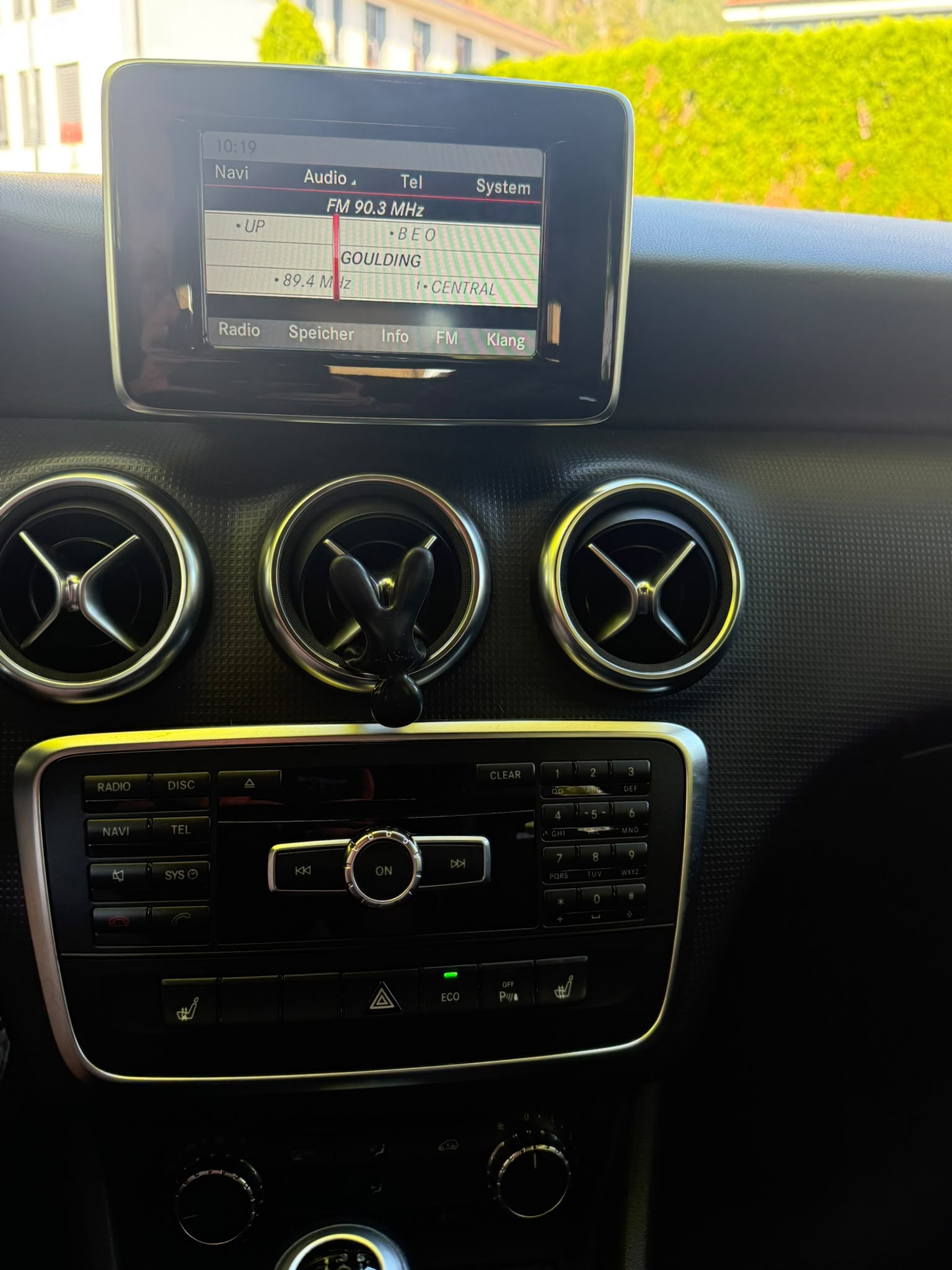 MERCEDES-BENZ A 180 Style-image-12