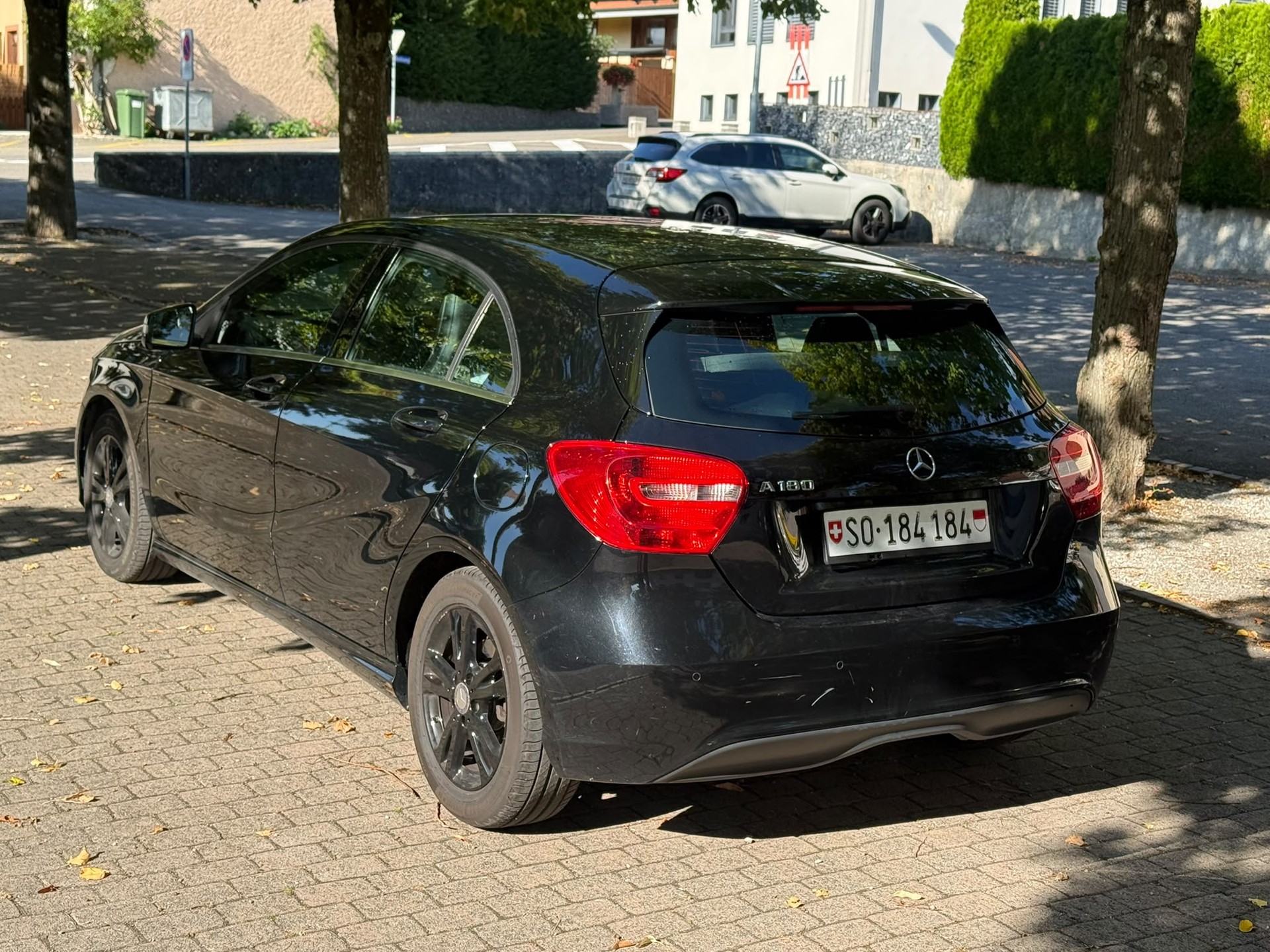 MERCEDES-BENZ A 180 Style-image-4