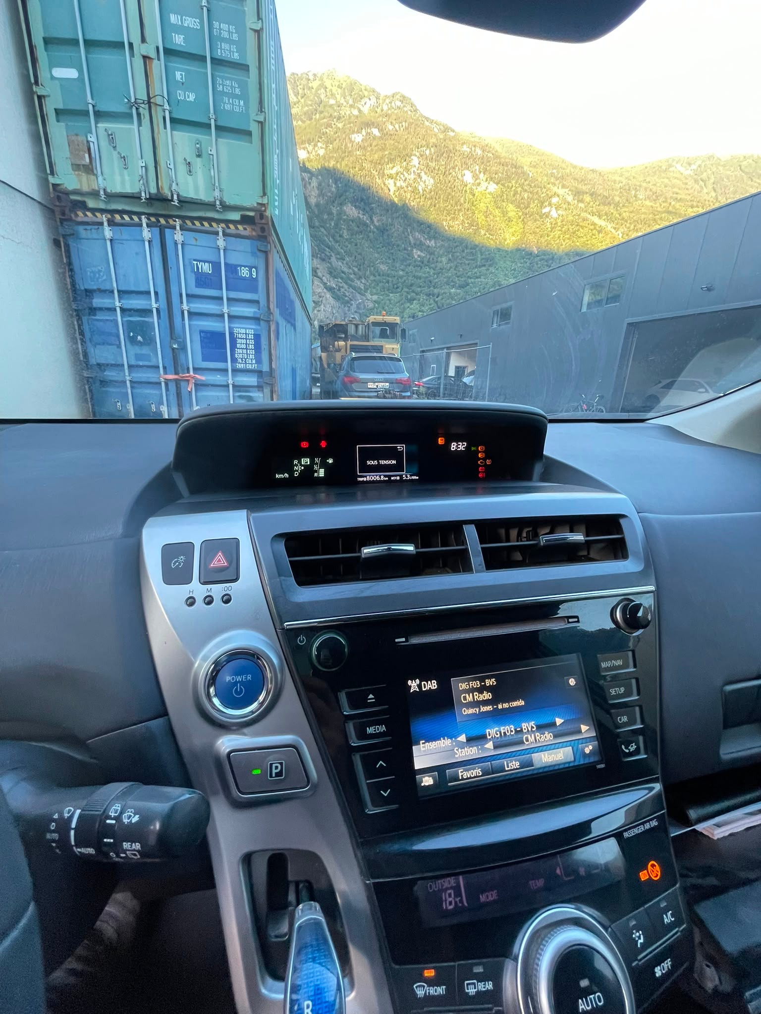 TOYOTA Prius+ 1.8 VVT-i HSD Comfort-image-6