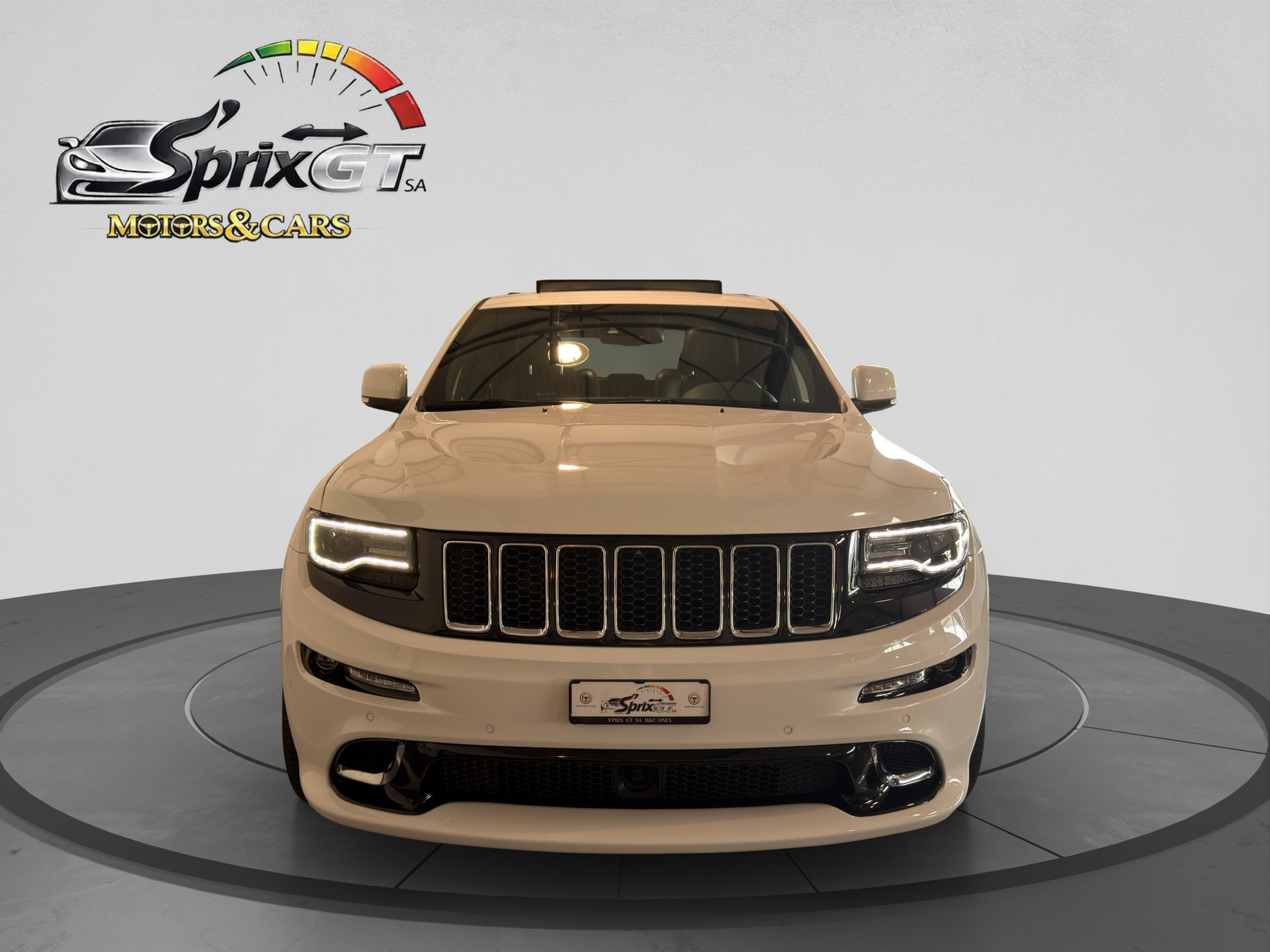 JEEP Grand Cherokee 6.4 V8 HEMI SRT8 Automatic-image-1