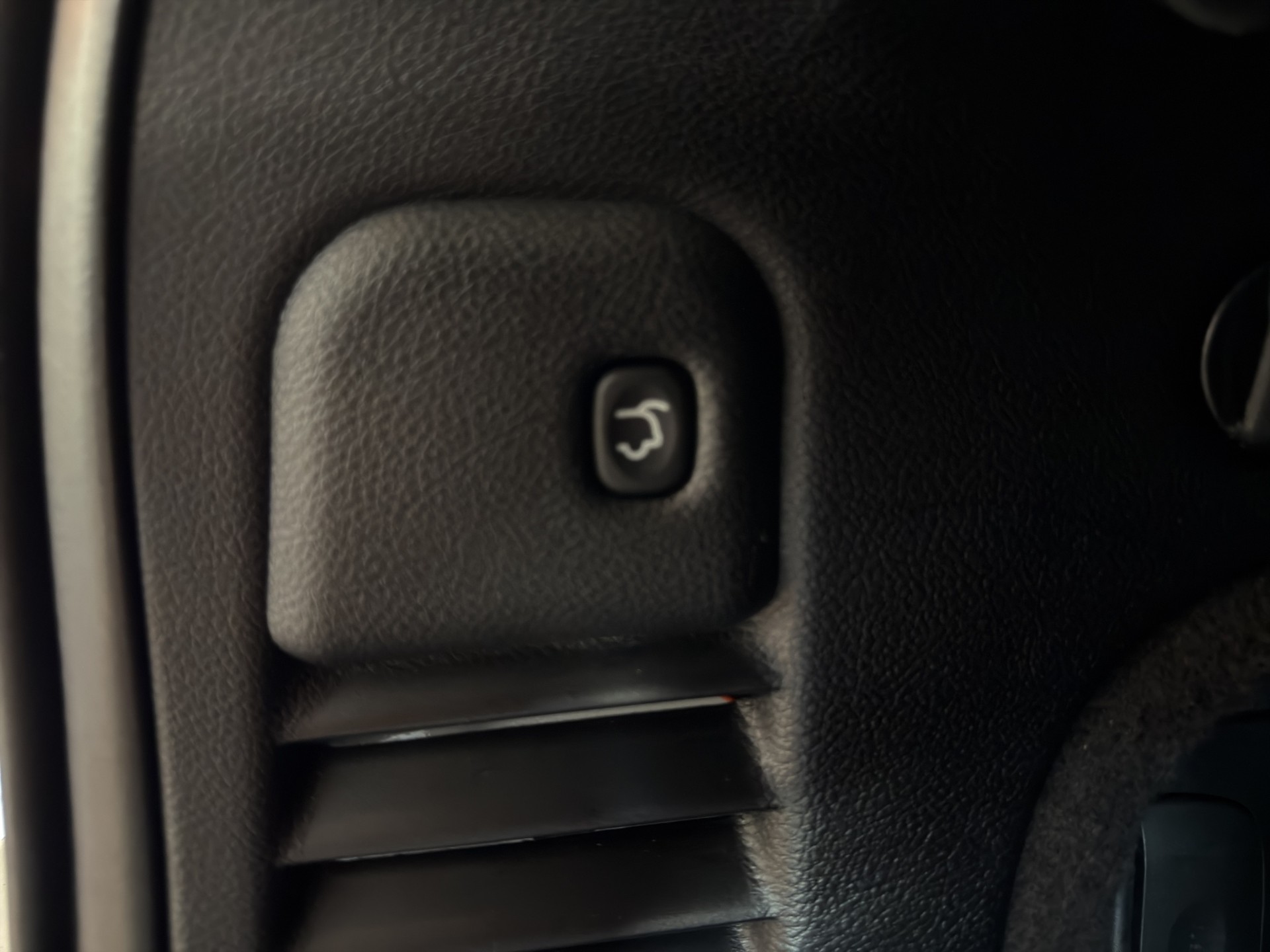 JEEP Grand Cherokee 6.4 V8 HEMI SRT8 Automatic-image-24