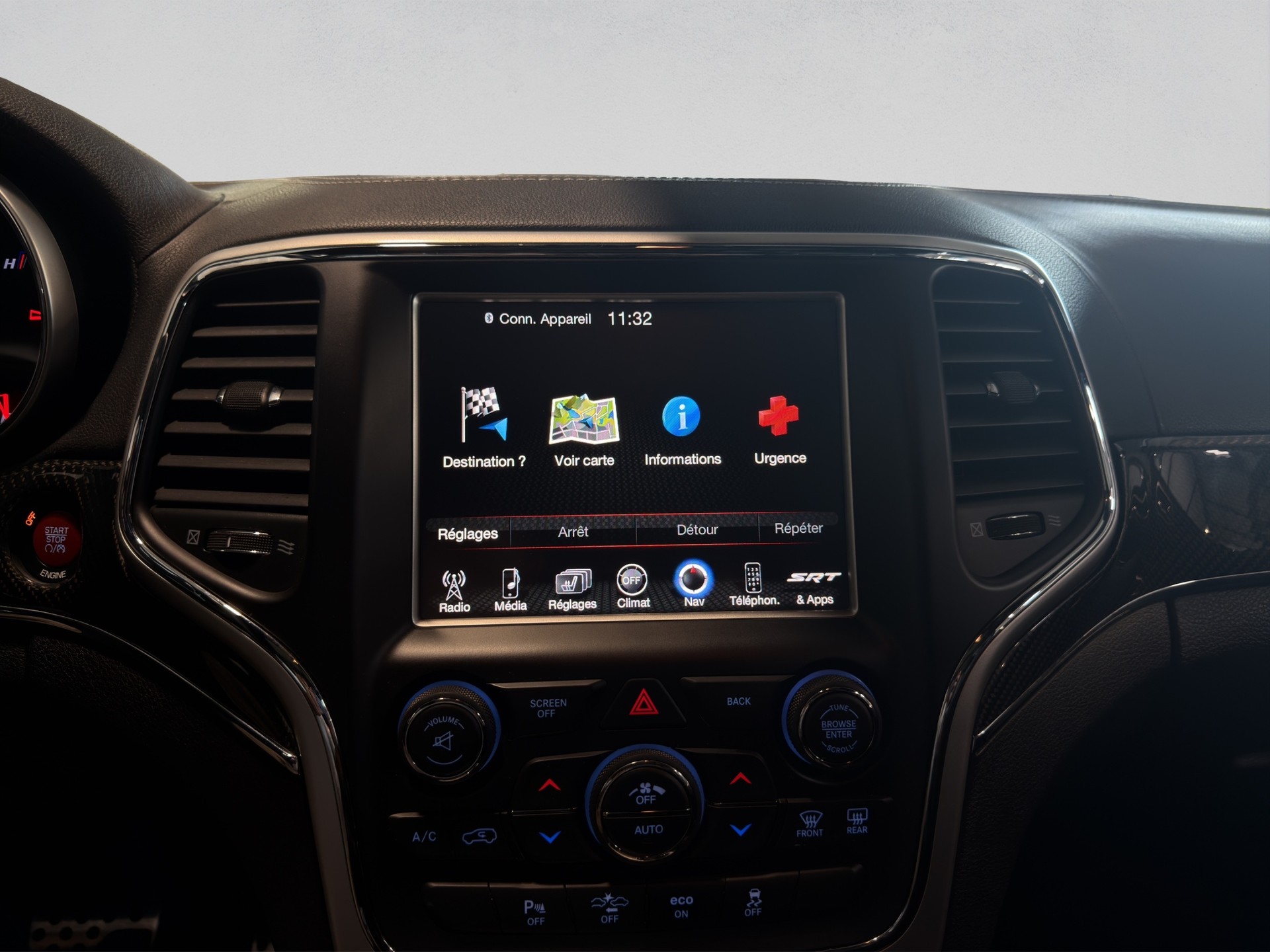 JEEP Grand Cherokee 6.4 V8 HEMI SRT8 Automatic-image-21