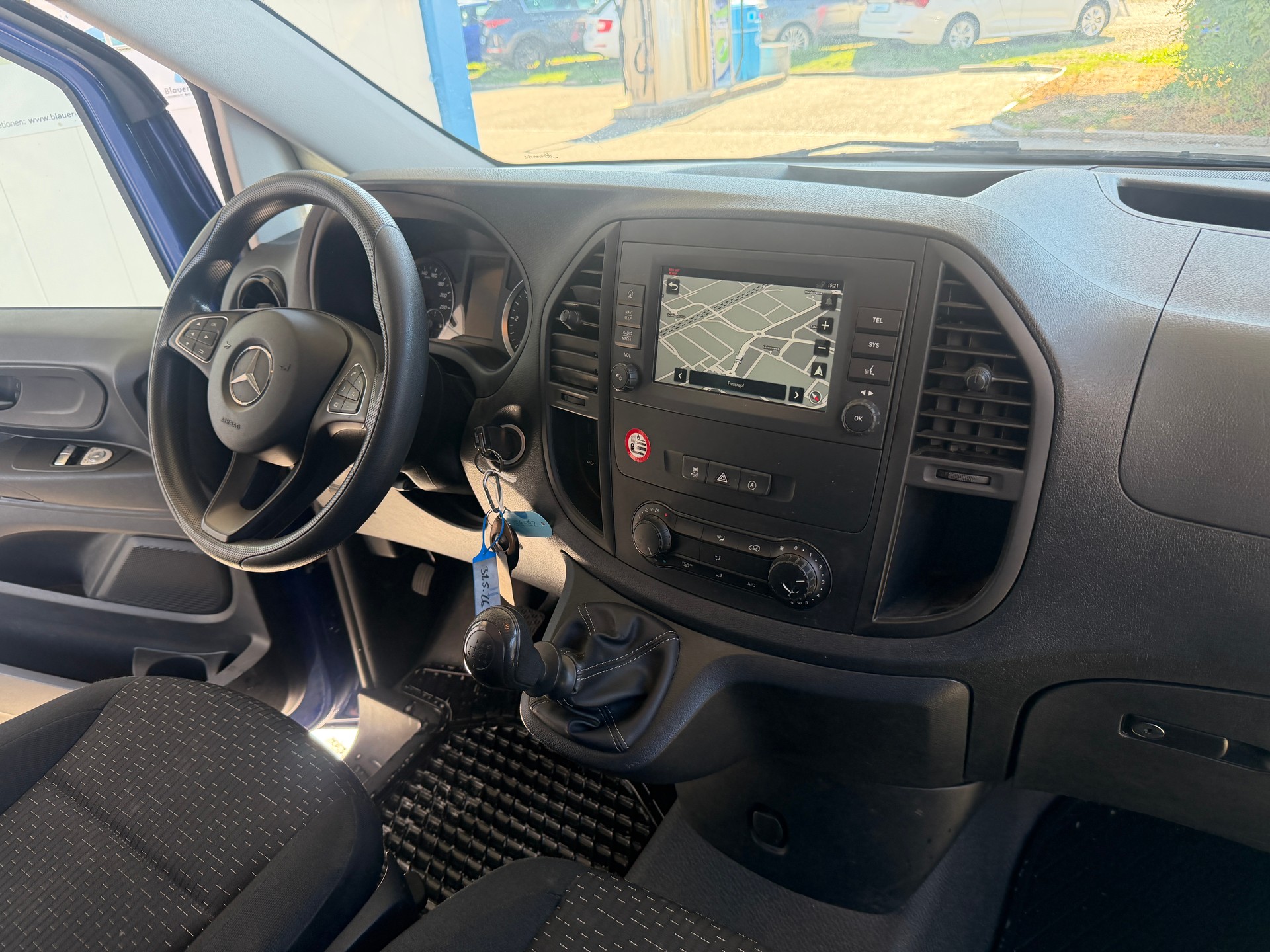 MERCEDES-BENZ Vito 116 CDI Base 3 Sitze-image-14