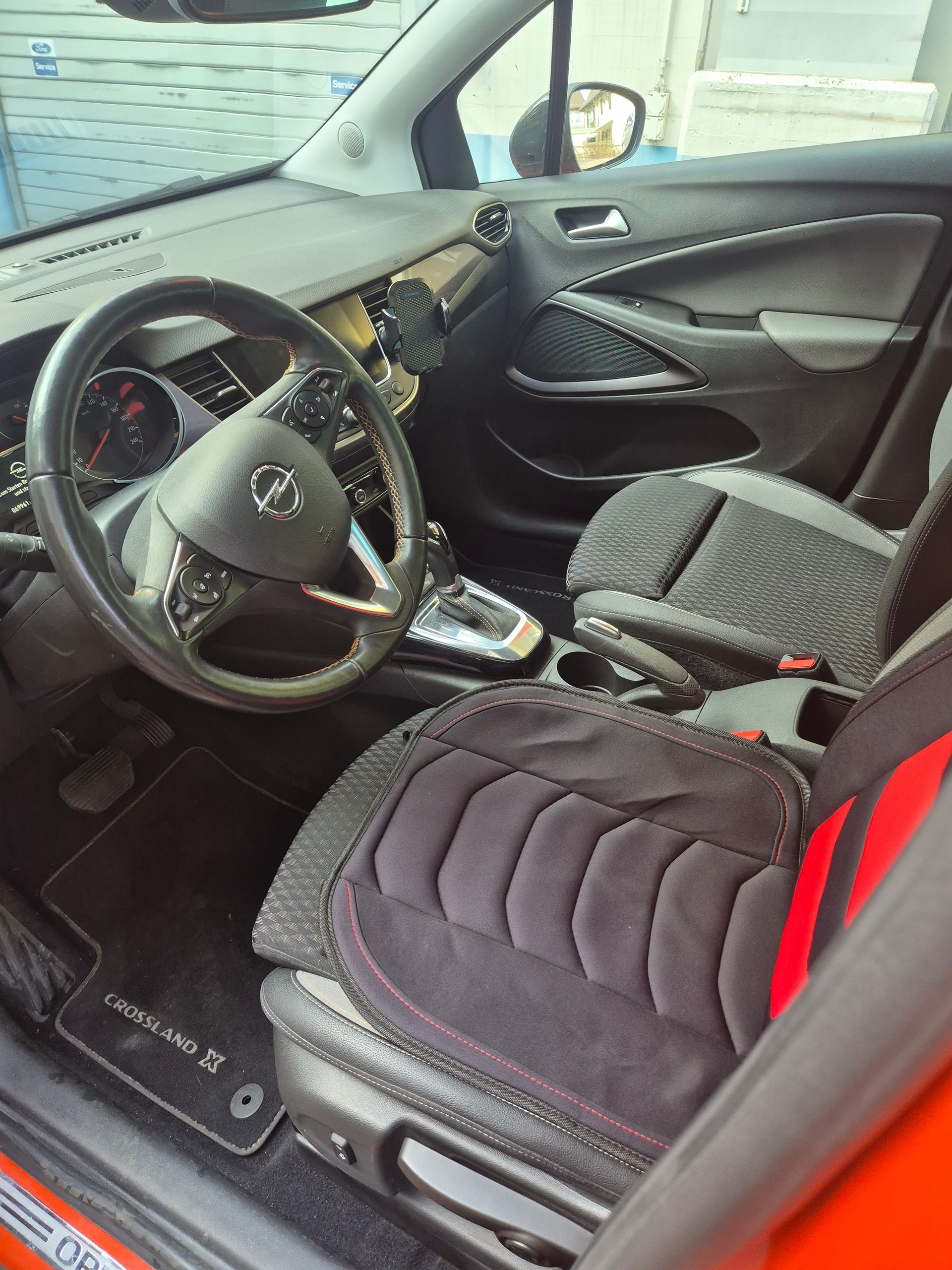 OPEL Crossland X 1.2i Ultimate Automat-image-1