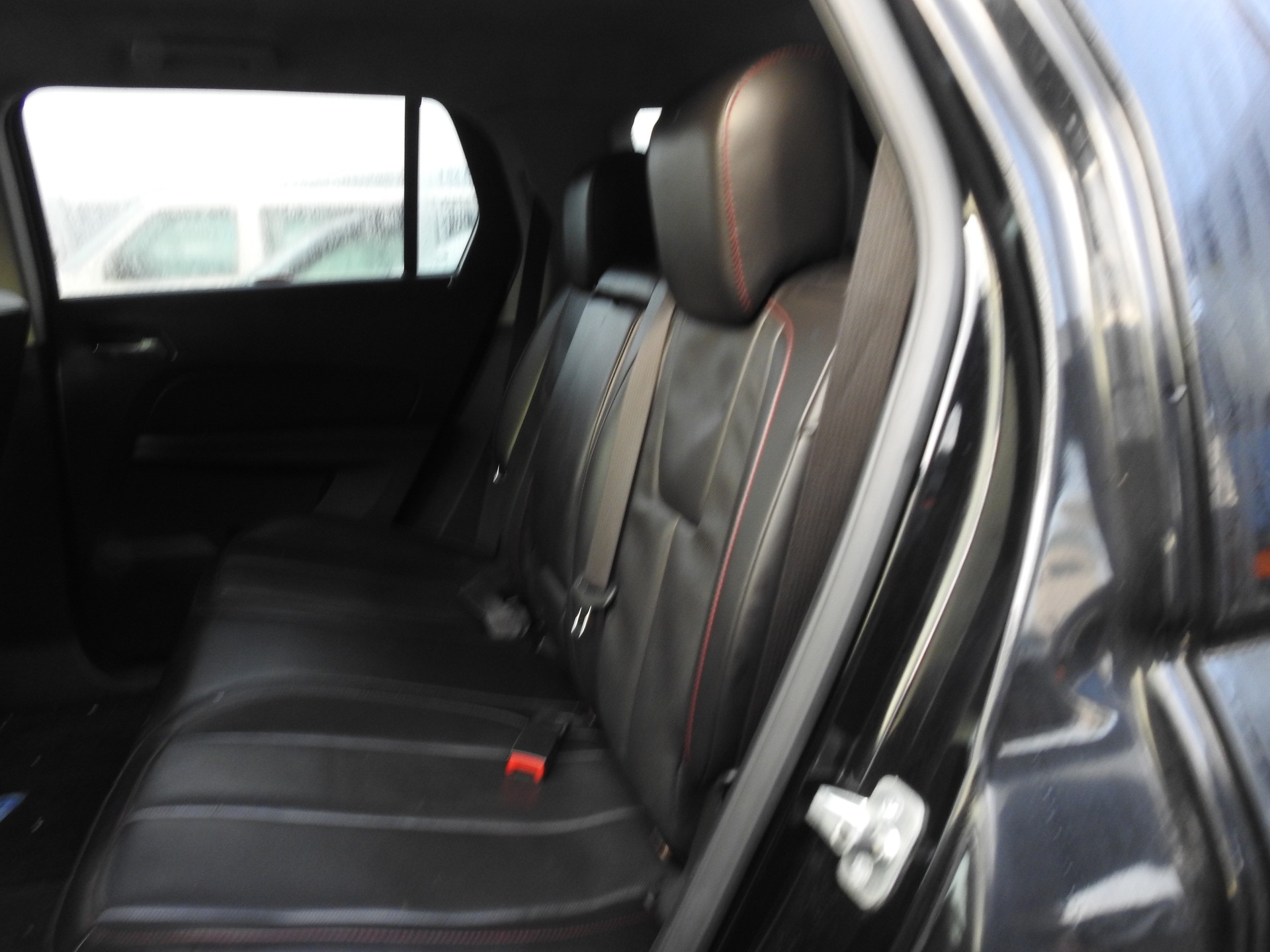 GMC TERRAIN-image-11