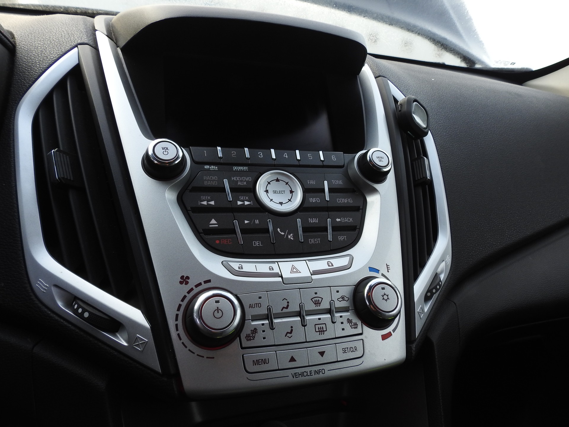 GMC TERRAIN-image-19
