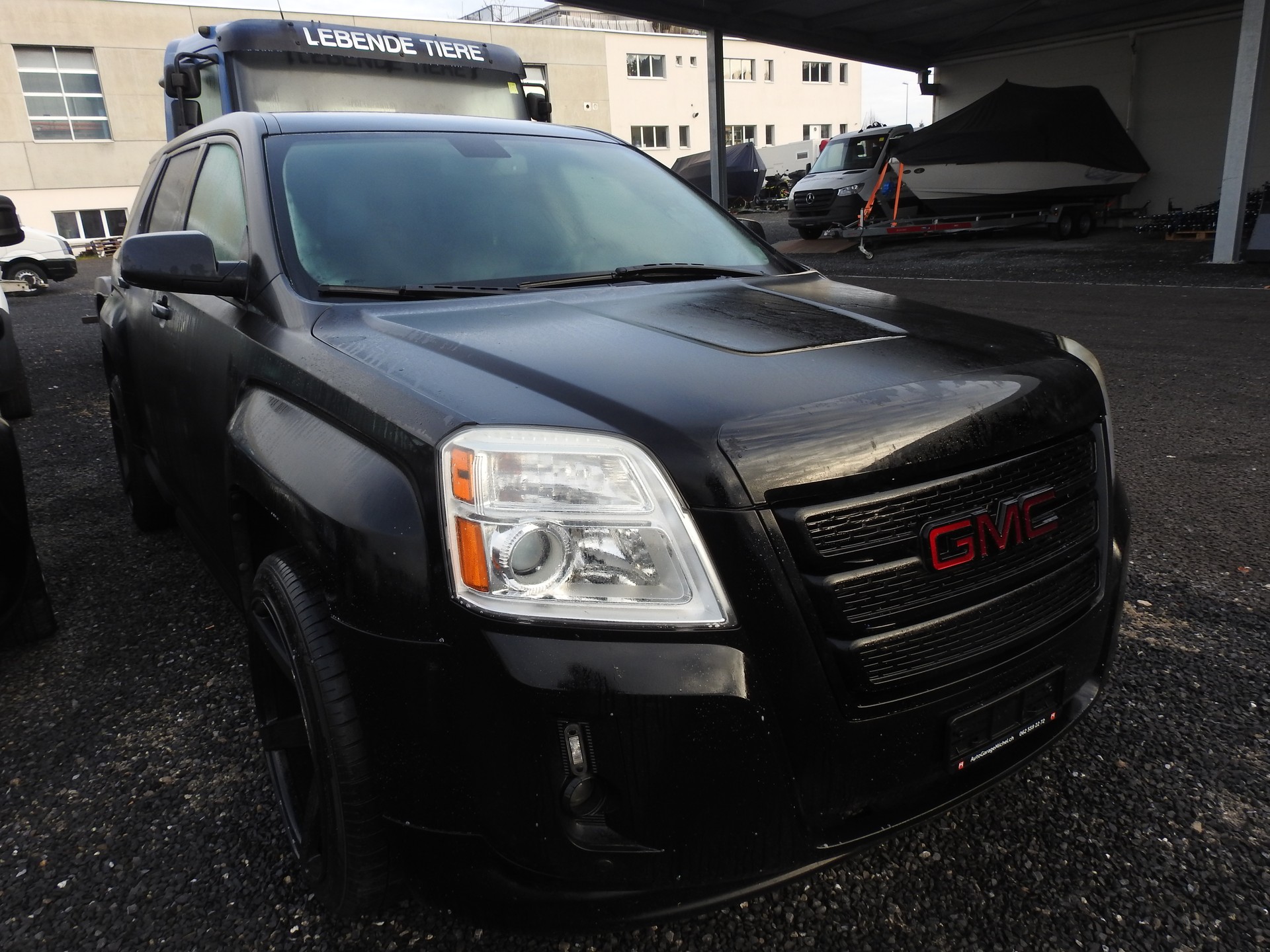 GMC TERRAIN-image-4