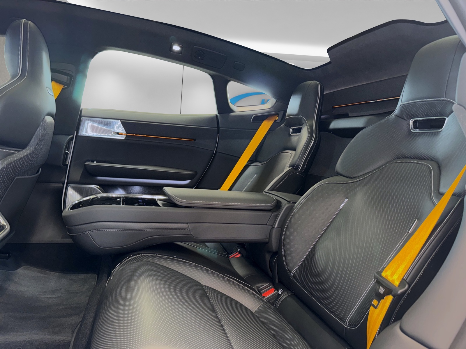POLESTAR 5 Performance Launch Edition-image-13