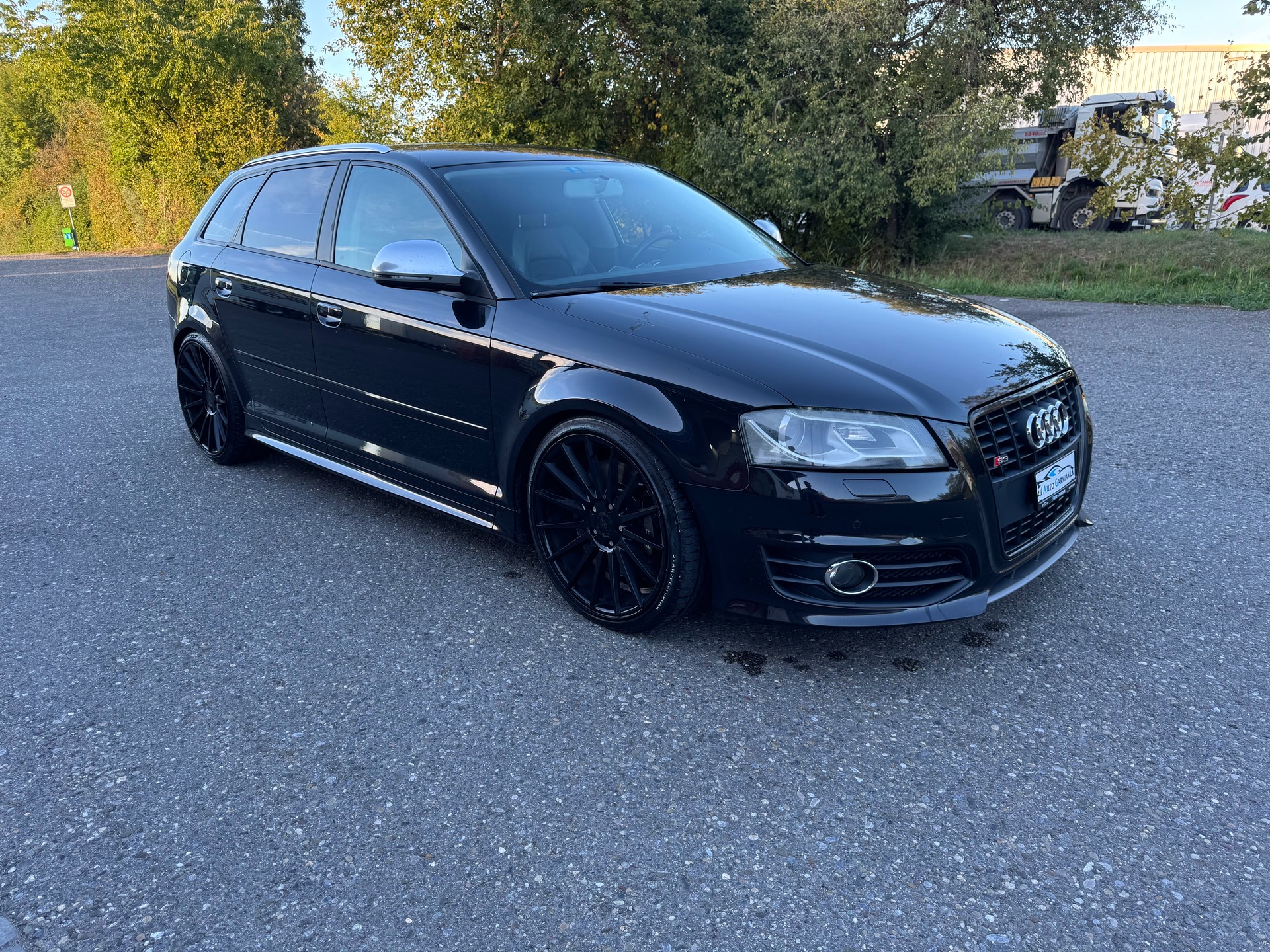 AUDI S3 Sportback 2.0 TFSI quattro-image-1