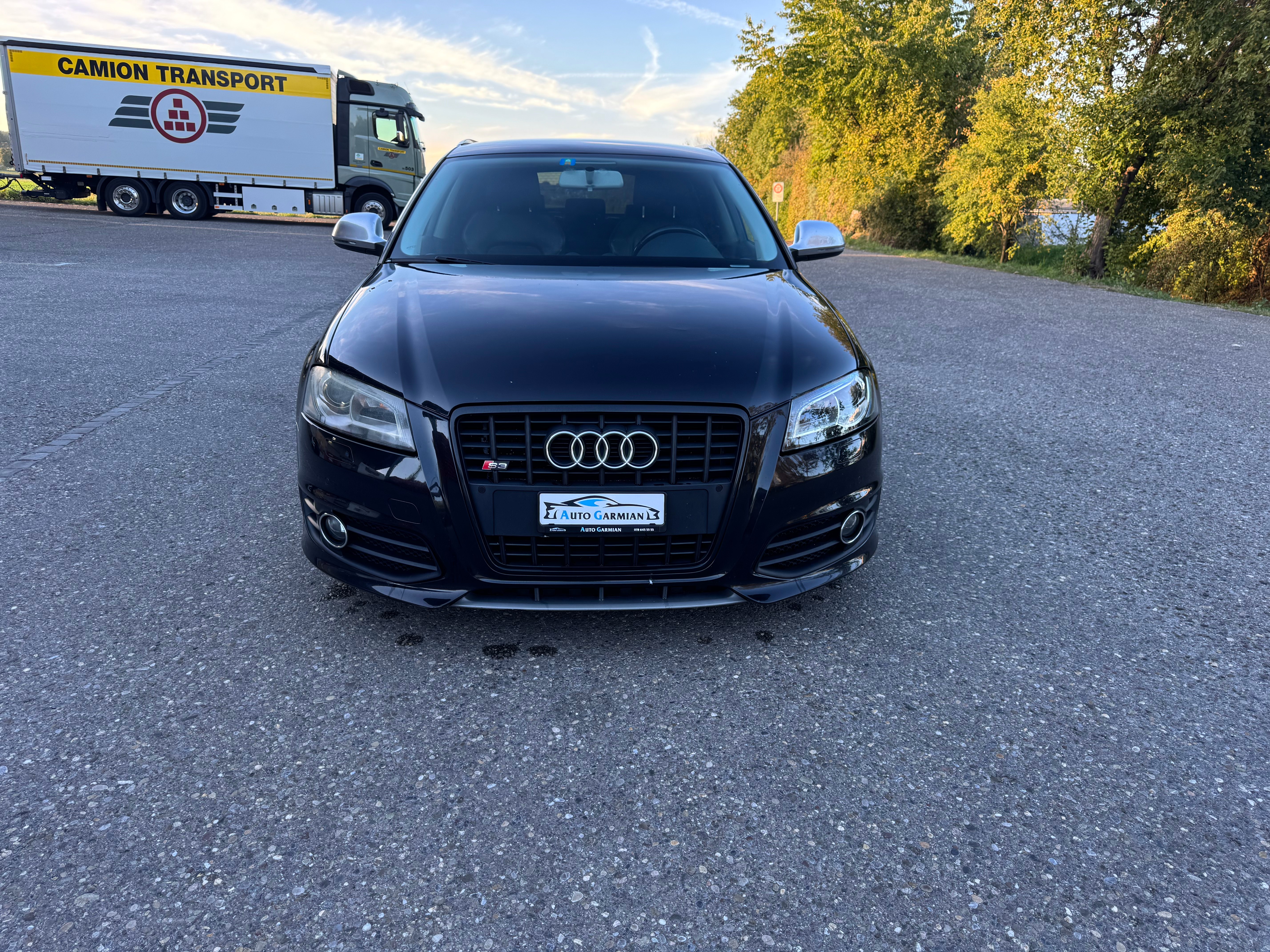 Car photo