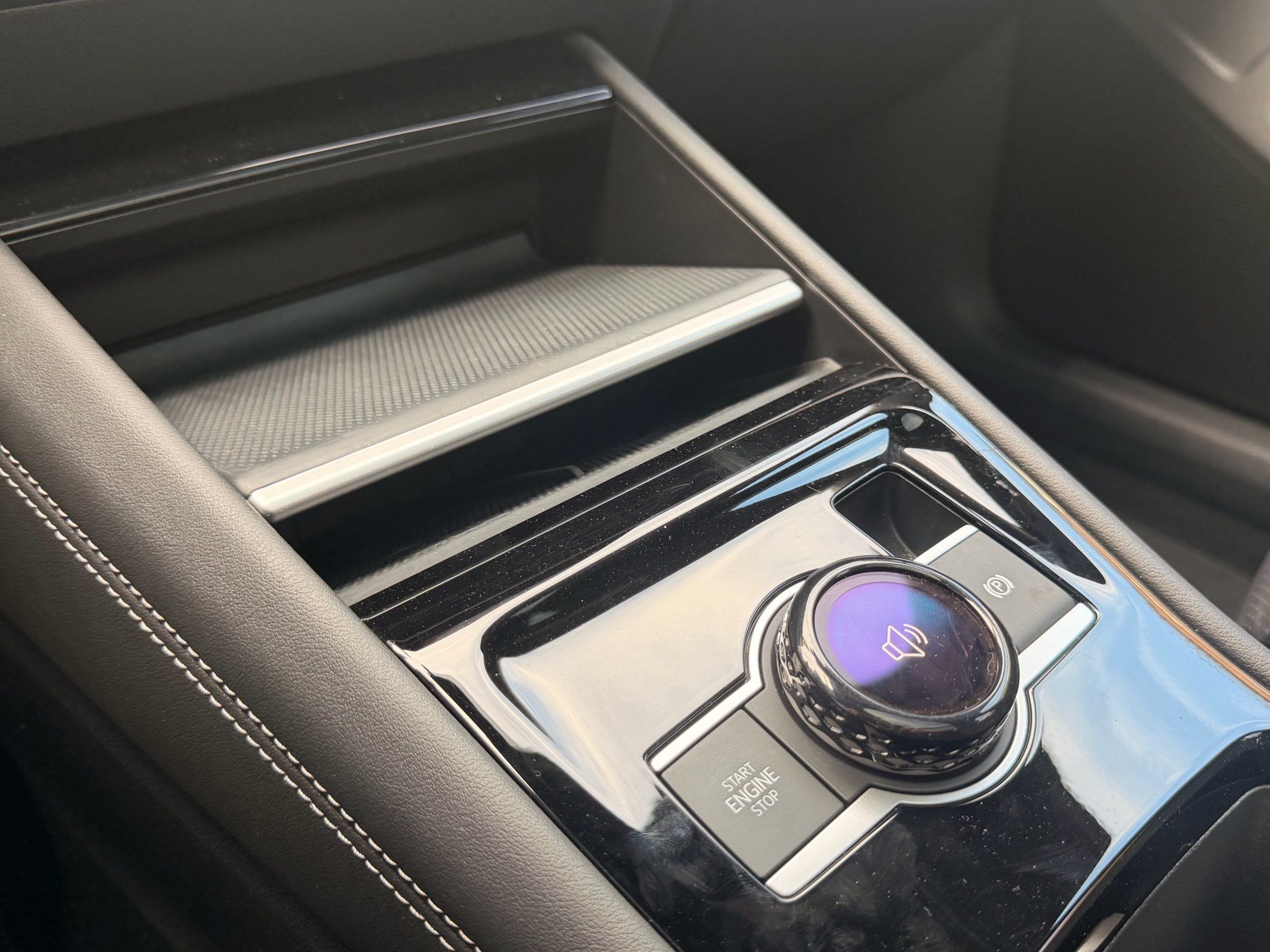 VW Tiguan 2.0 TSI 265PS 4Motion R-Line *** 360° KAMERA & PANORAMADACH ***-image-25