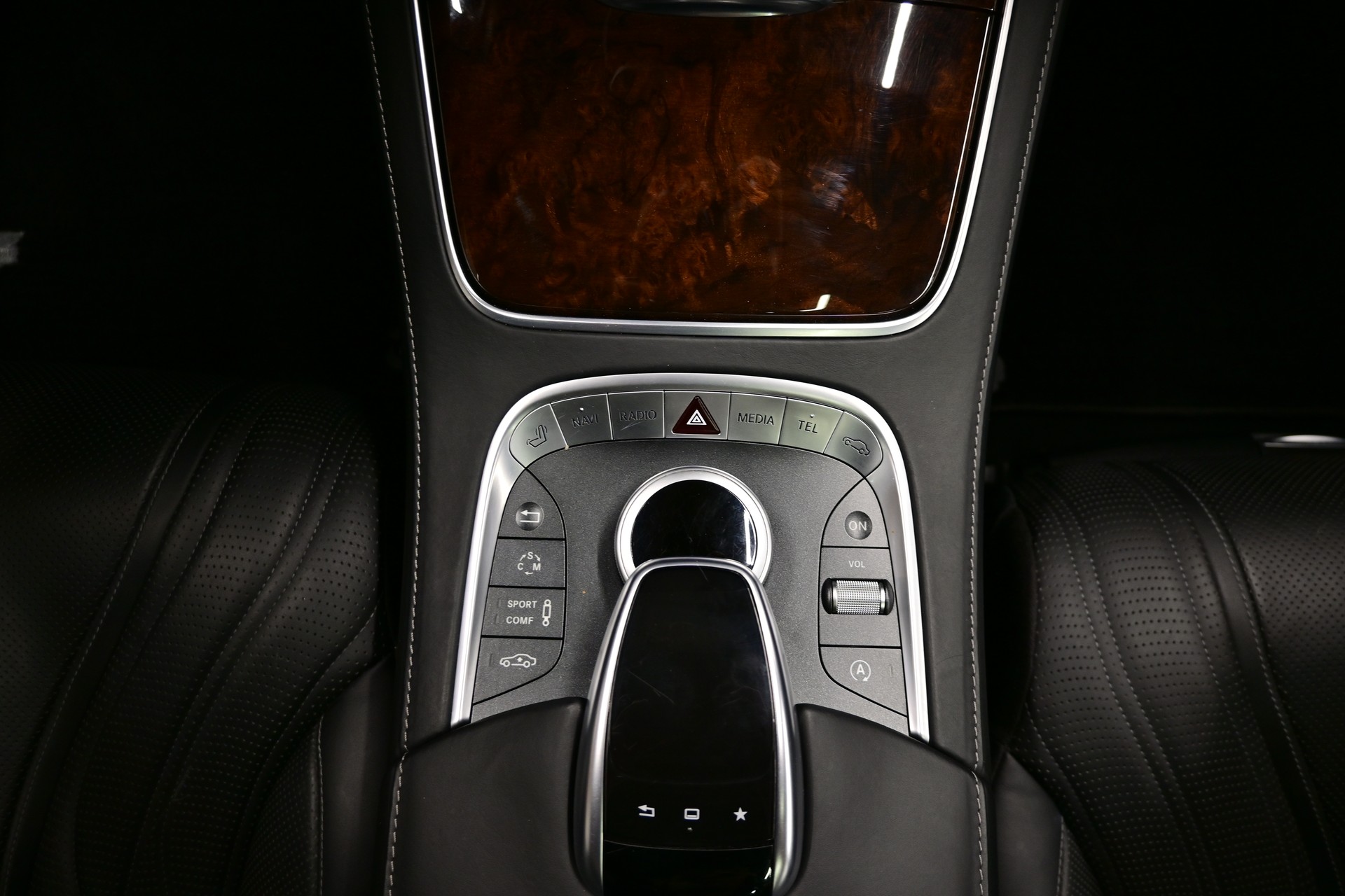 MERCEDES-BENZ S 63 AMG L 4Matic Speedshift MCT *CHAUFFEUR PAKET*-image-9