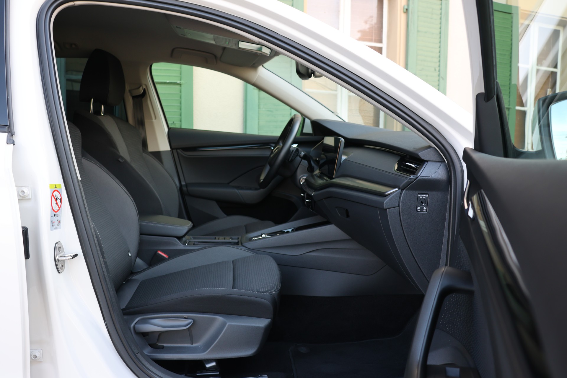 SKODA Octavia Combi 2.0 TDI DSG Ambition 4x4-image-9