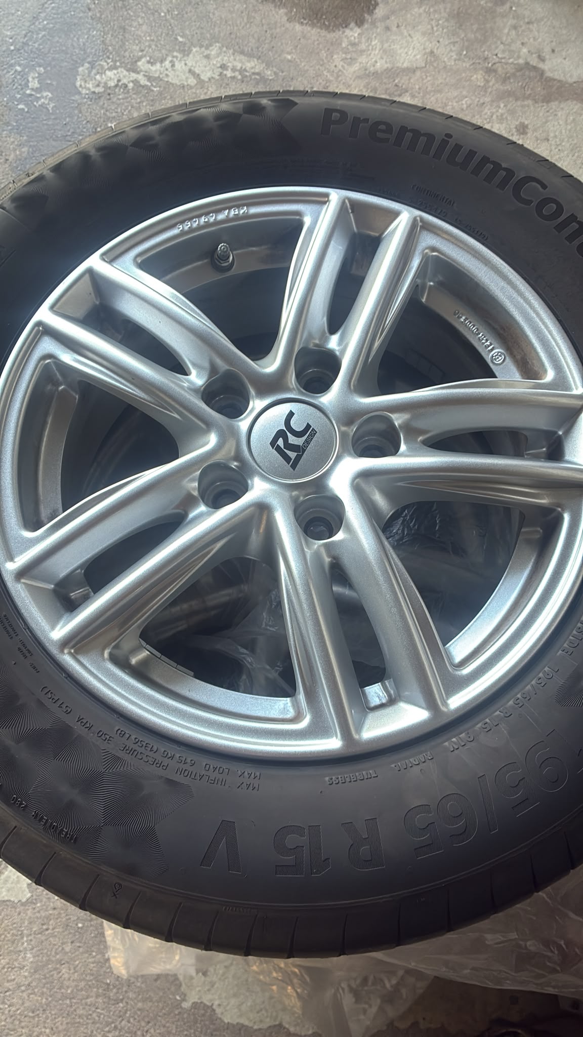 HYUNDAI i30 1.4 T-GDi GO Plus-image-11