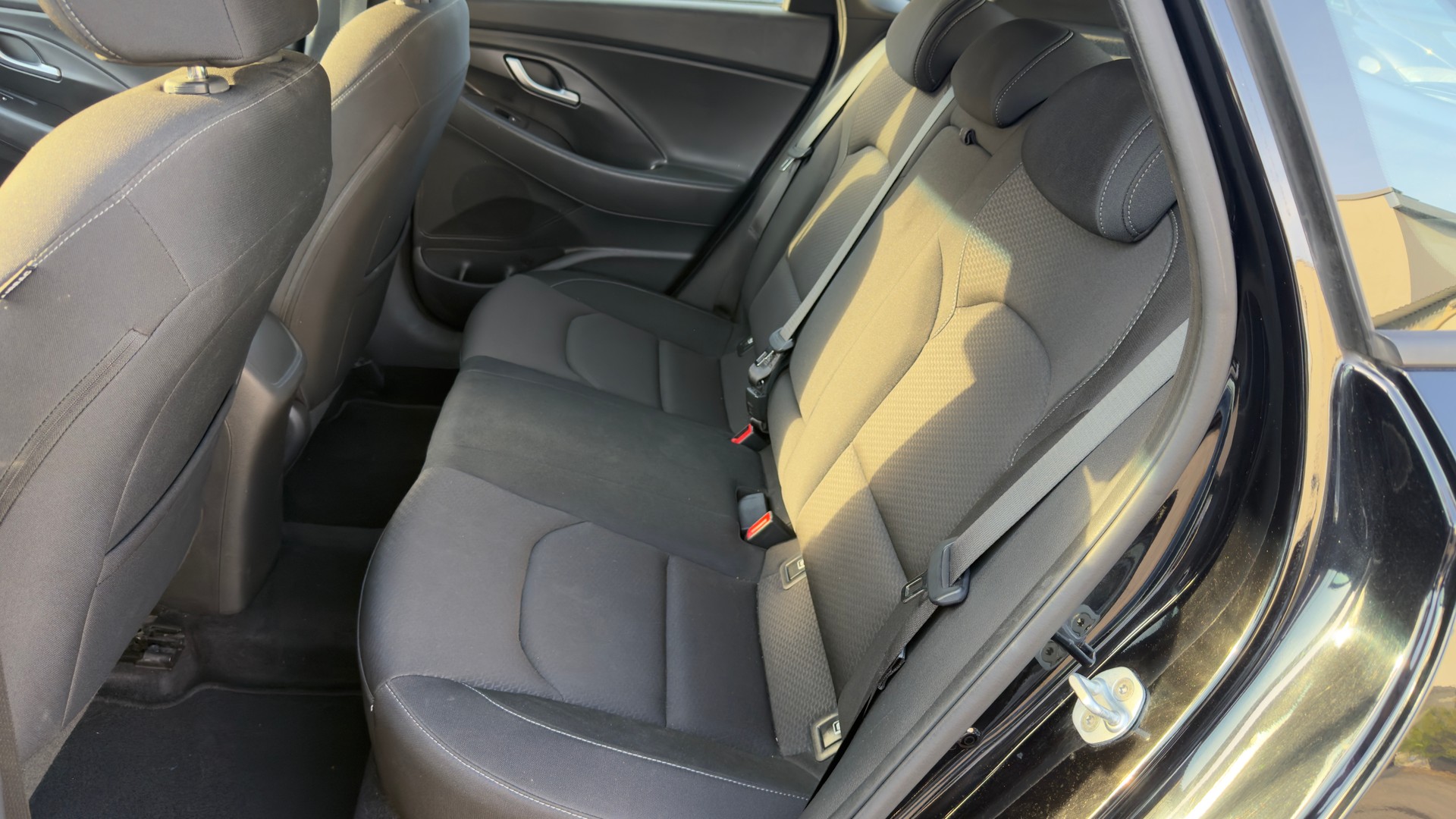 HYUNDAI i30 1.4 T-GDi GO Plus-image-10