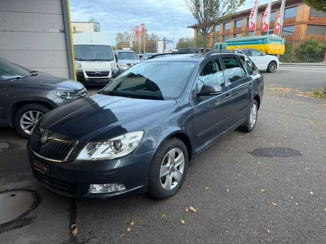 SKODA Octavia Combi 1.8 TSI Adventure 4x4-image-4