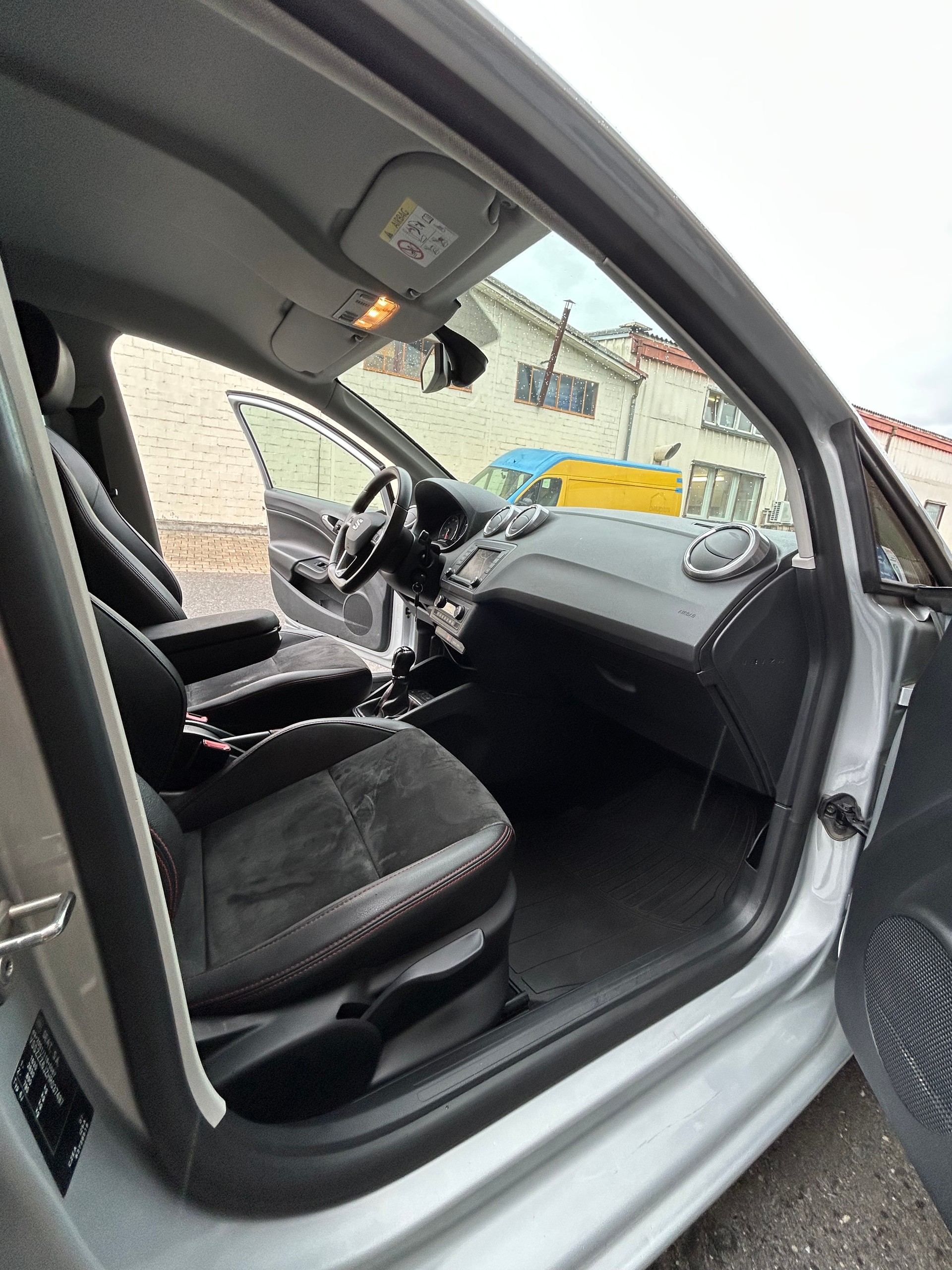 SEAT Ibiza 1.4 EcoTSI FR Line-image-7