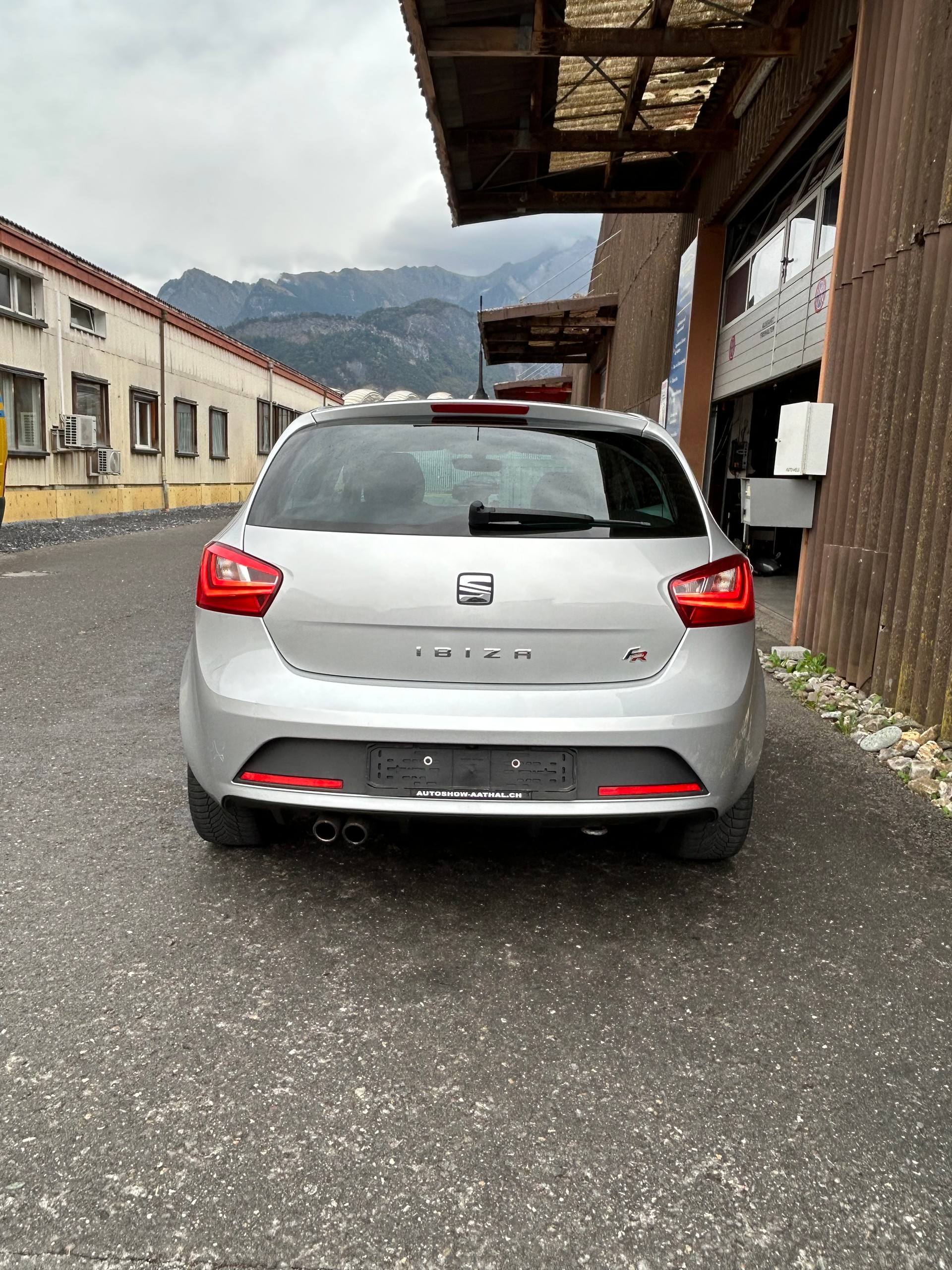 SEAT Ibiza 1.4 EcoTSI FR Line-image-3