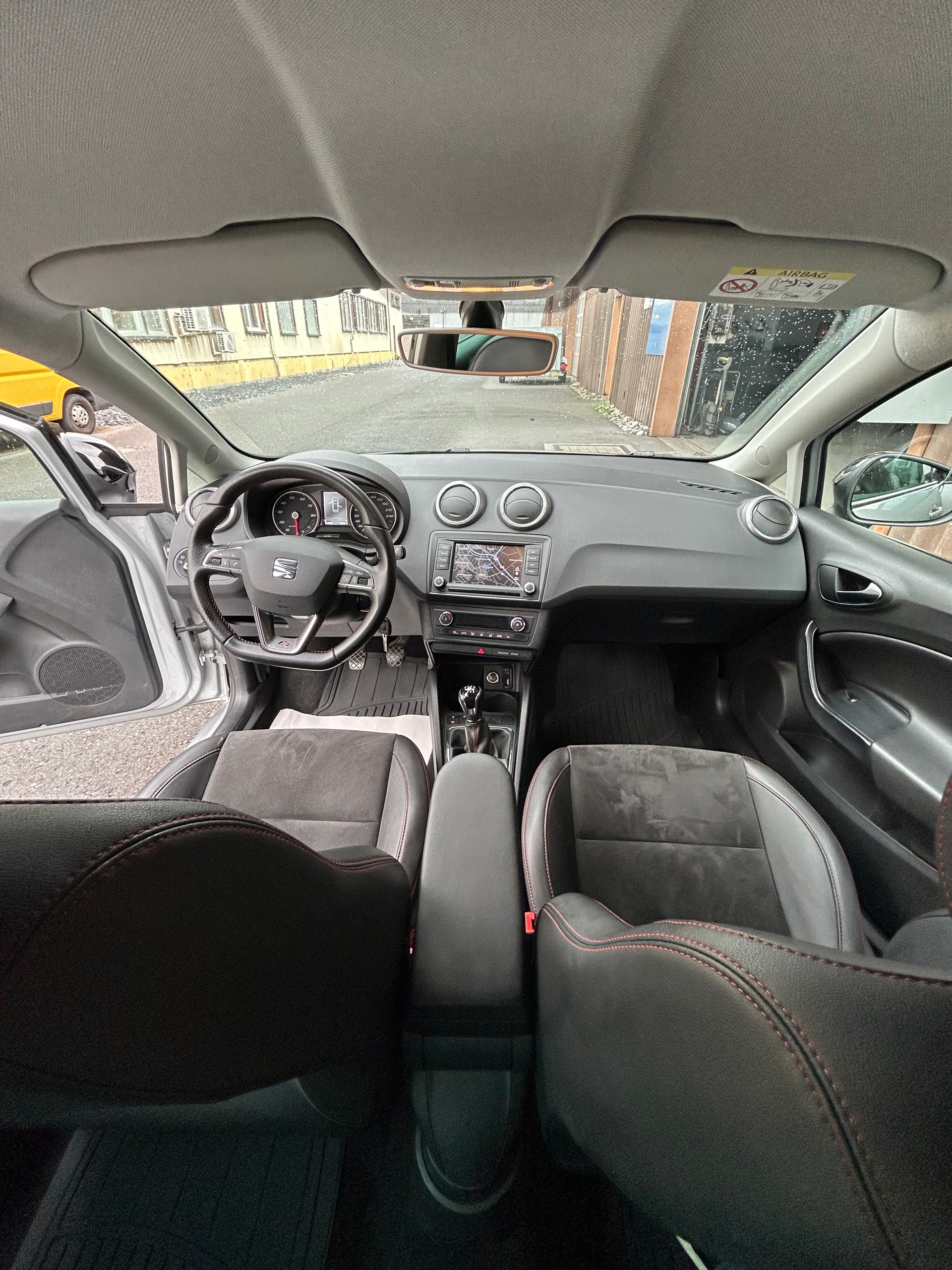 SEAT Ibiza 1.4 EcoTSI FR Line-image-8