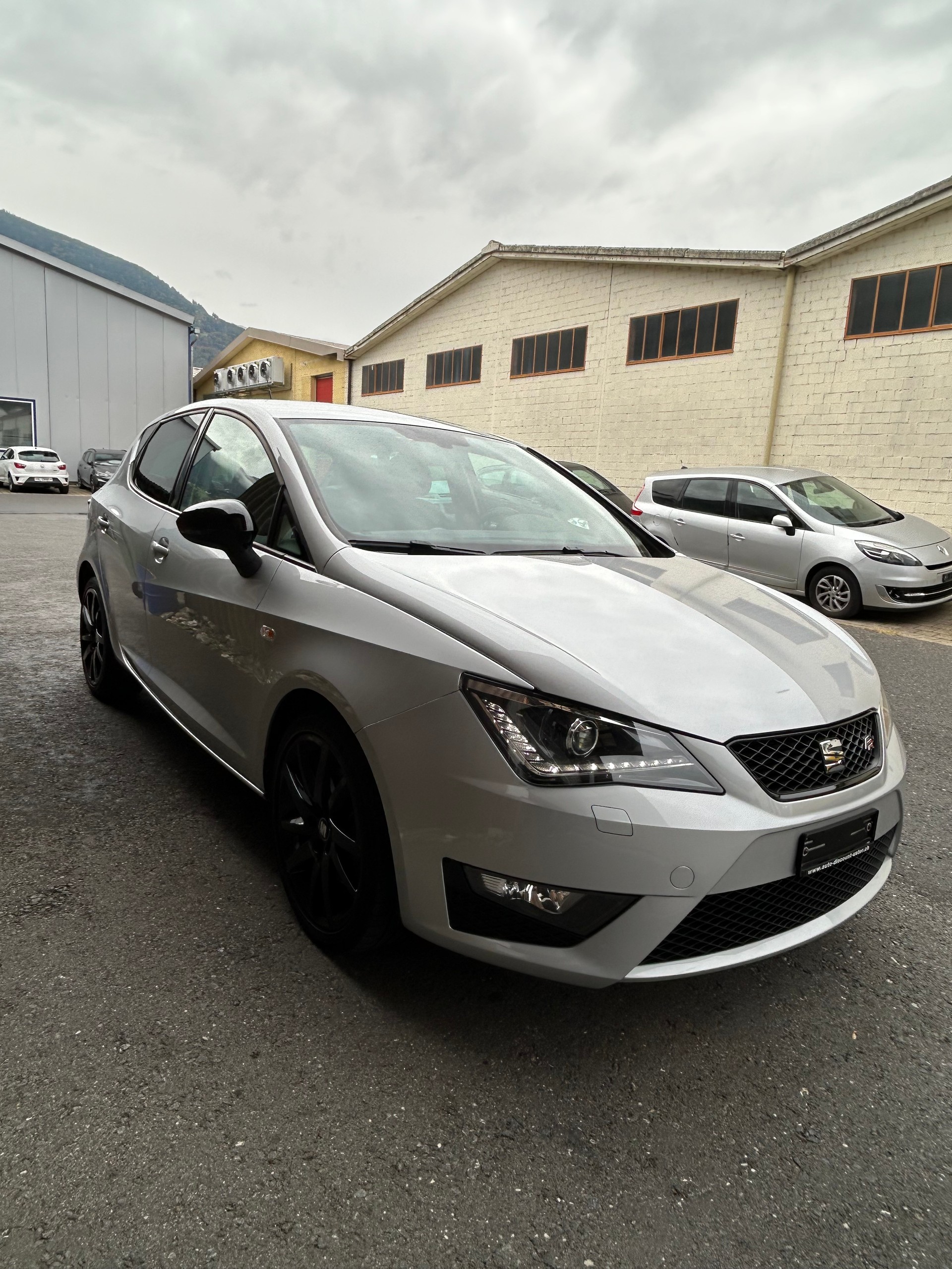 SEAT Ibiza 1.4 EcoTSI FR Line-image-5