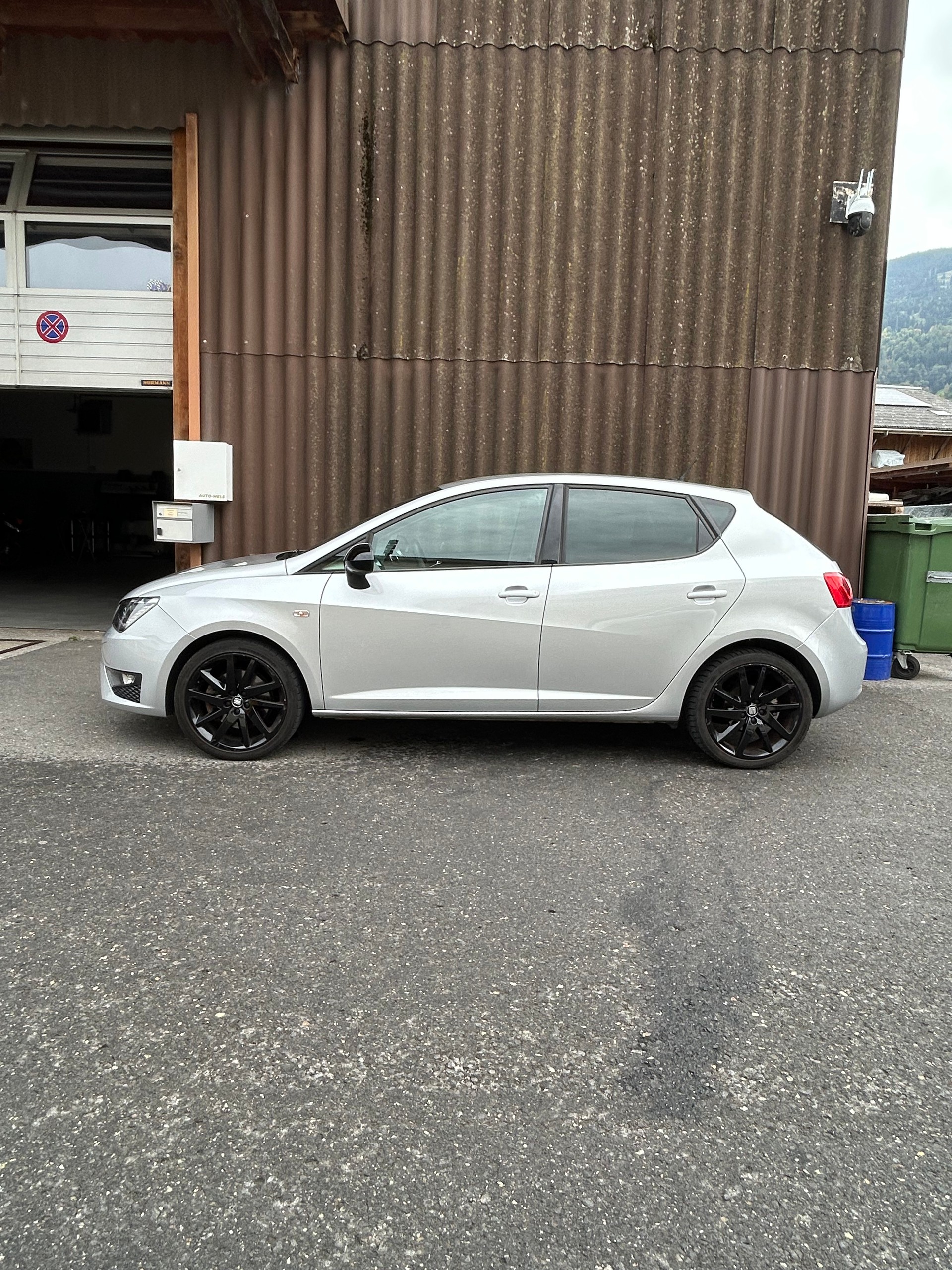 SEAT Ibiza 1.4 EcoTSI FR Line-image-1