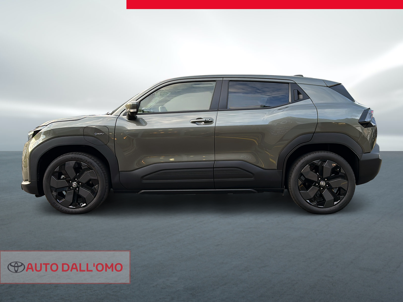 TOYOTA Urban Cruiser 61 kWh Premium AWD-image-3