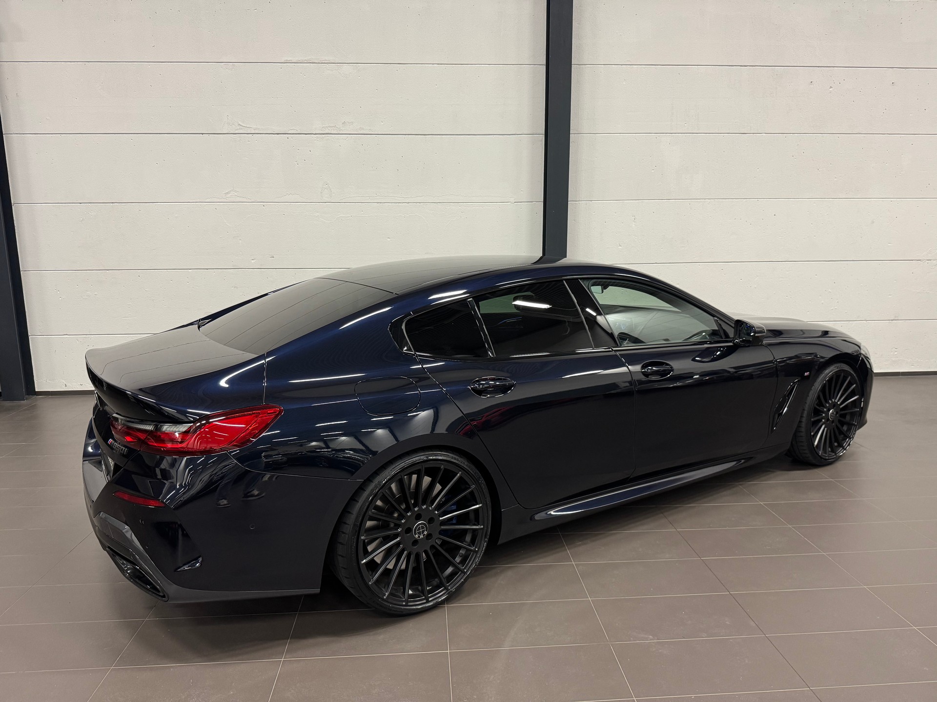 BMW M850i xDrive Steptronic-image-11