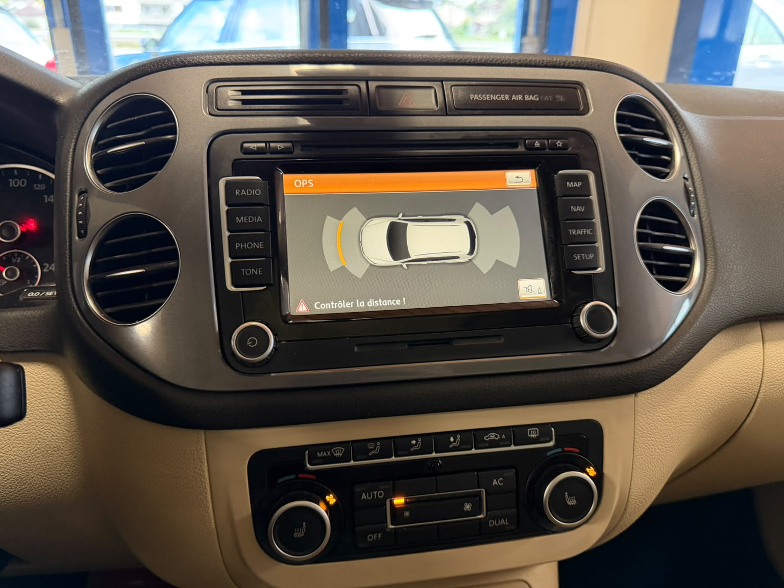 VW Tiguan 2.0 TDI BlueMotion Track&Field 4Motion DSG-image-18